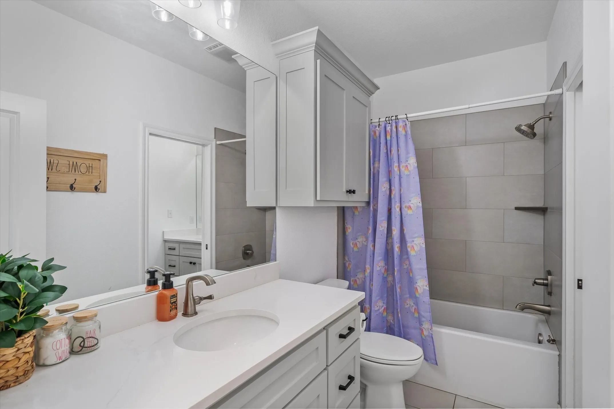 Single Family Residence For Sale in Smith County , 14312 COUNTY ROAD 192, Tyler, Texas 75703, 4 Bedroom, 2 Bathroom, Garage spaces, 2,325 Sqft, built in 2021, mls#21406758, Real Estate Agent in Tyler, Homes For Sale in Smith county, Homes For Sale in Tyler, Realtor in Tyler Texas, Real Estate Brokerage Independent Realty Texas, Luminita Cordes Realtor