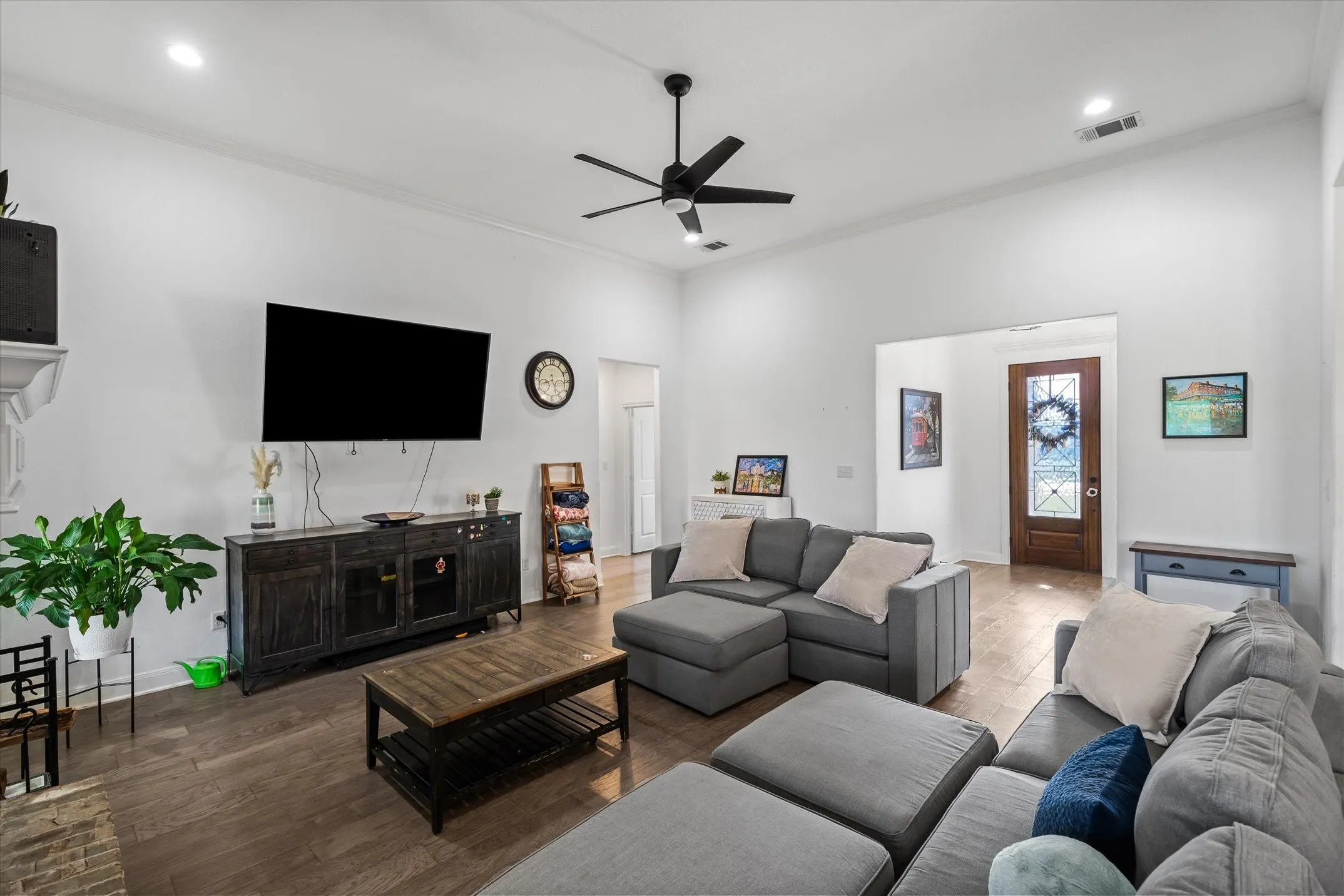 Single Family Residence For Sale in Smith County , 14312 COUNTY ROAD 192, Tyler, Texas 75703, 4 Bedroom, 2 Bathroom, Garage spaces, 2,325 Sqft, built in 2021, mls#21406758, Real Estate Agent in Tyler, Homes For Sale in Smith county, Homes For Sale in Tyler, Realtor in Tyler Texas, Real Estate Brokerage Independent Realty Texas, Luminita Cordes Realtor