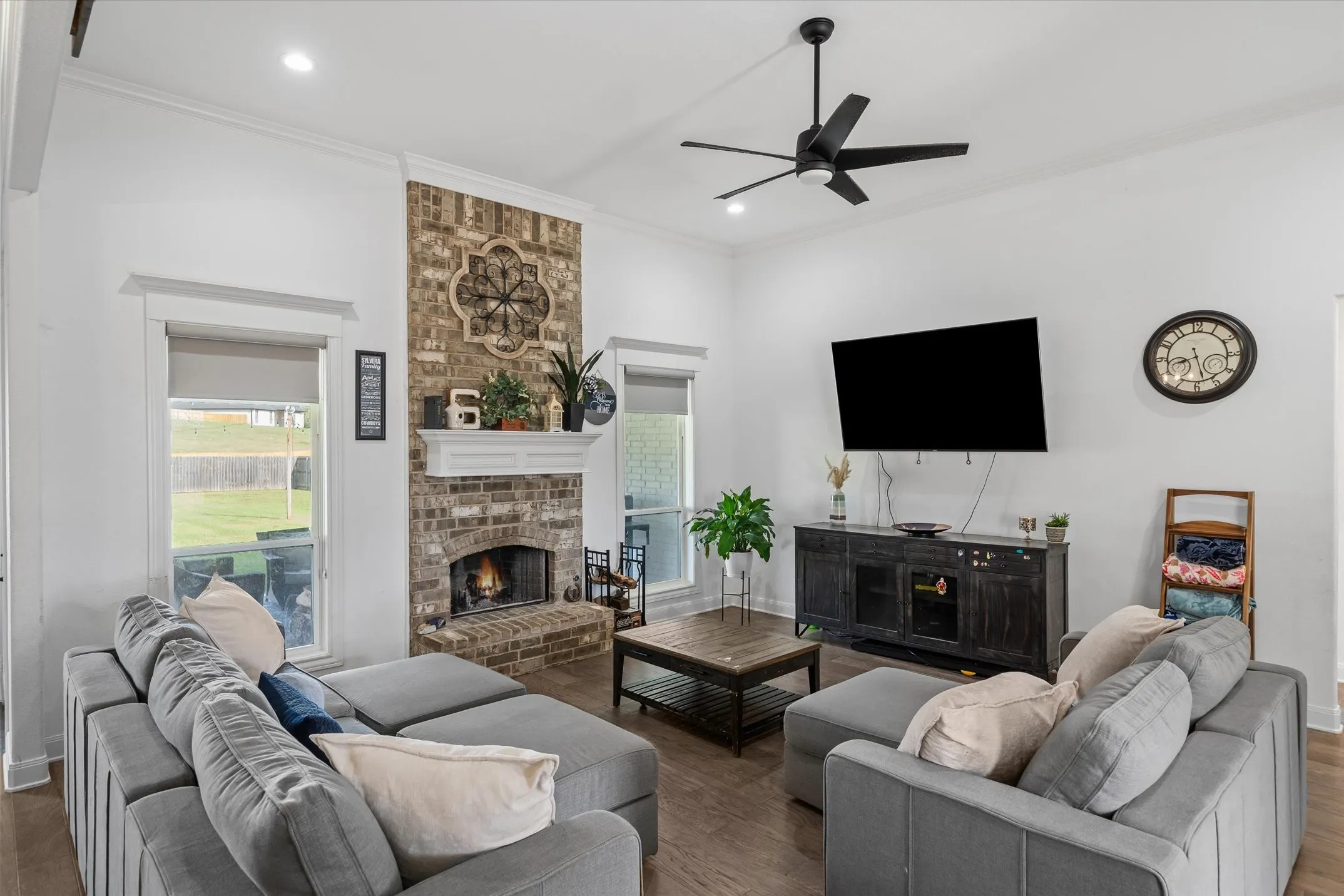 Single Family Residence For Sale in Smith County , 14312 COUNTY ROAD 192, Tyler, Texas 75703, 4 Bedroom, 2 Bathroom, Garage spaces, 2,325 Sqft, built in 2021, mls#21406758, Real Estate Agent in Tyler, Homes For Sale in Smith county, Homes For Sale in Tyler, Realtor in Tyler Texas, Real Estate Brokerage Independent Realty Texas, Luminita Cordes Realtor