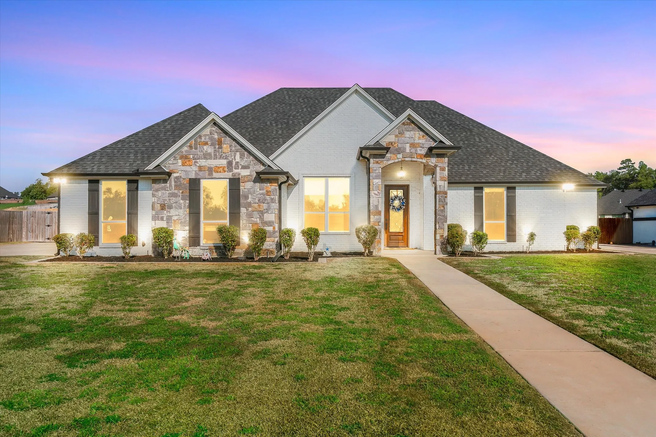Single Family Residence For Sale