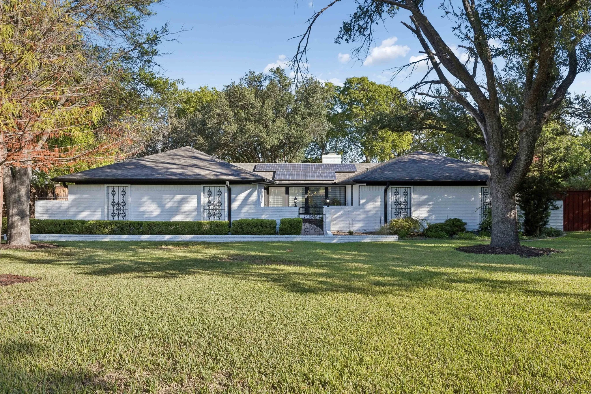 Single Family Residence For Sale