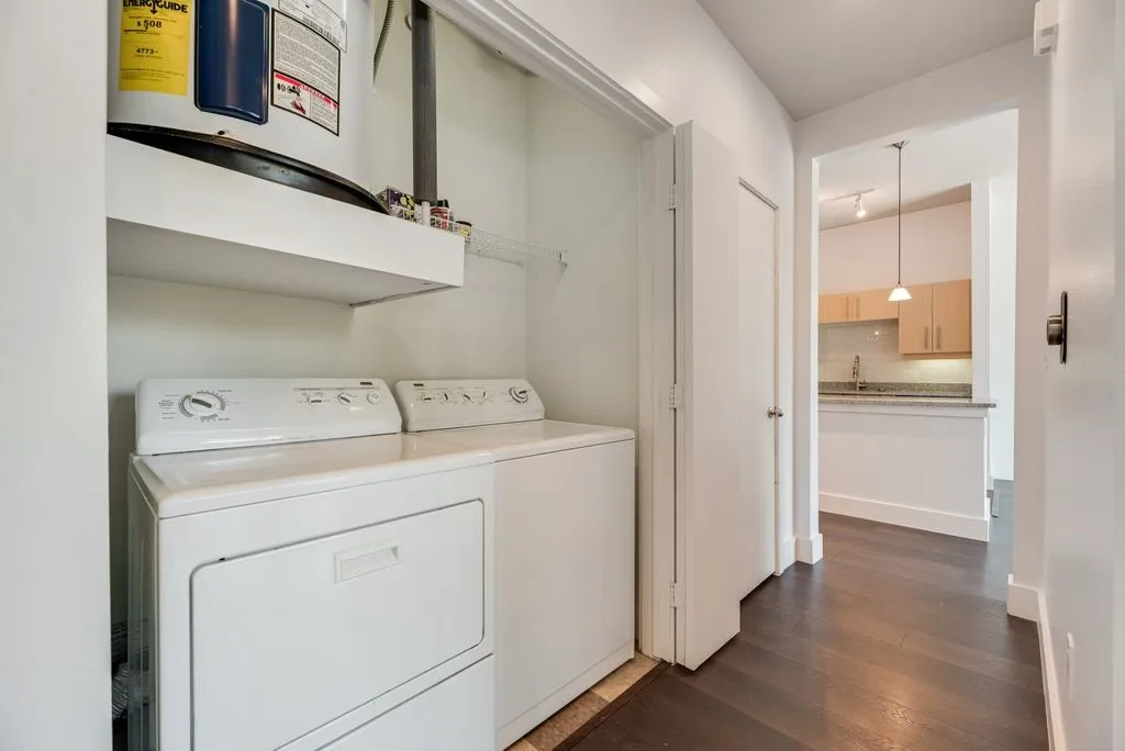 Condominium For Sale in Dallas County , 4414 Cedar Springs Road 318, Dallas, Texas 75219, 2 Bedroom, 1 Bathroom, Garage spaces, 963 Sqft, built in 2003, mls#21406685, Real Estate Agent in Dallas, Homes For Sale in Dallas county, Homes For Sale in Dallas, Realtor in Dallas Texas, Real Estate Brokerage Independent Realty Texas, Luminita Cordes Realtor