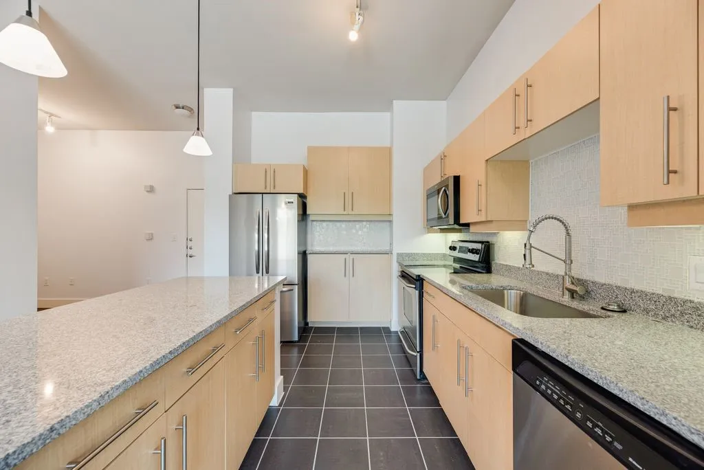 Condominium For Sale in Dallas County , 4414 Cedar Springs Road 318, Dallas, Texas 75219, 2 Bedroom, 1 Bathroom, Garage spaces, 963 Sqft, built in 2003, mls#21406685, Real Estate Agent in Dallas, Homes For Sale in Dallas county, Homes For Sale in Dallas, Realtor in Dallas Texas, Real Estate Brokerage Independent Realty Texas, Luminita Cordes Realtor