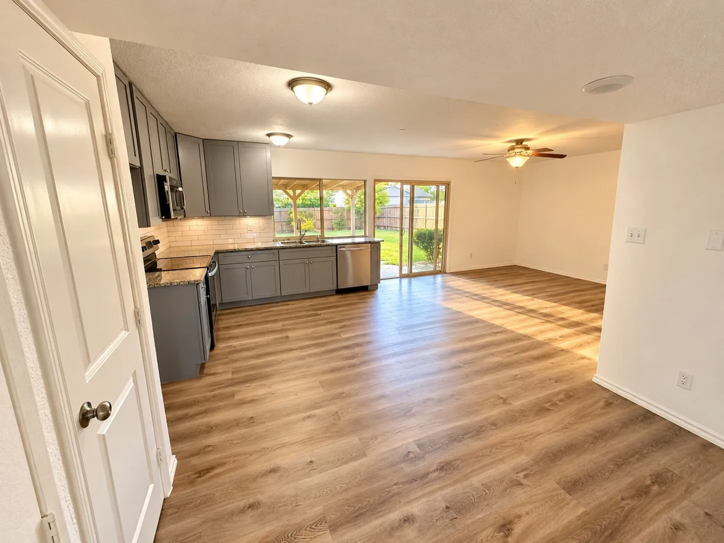 Single Family Residence For Rent in Collin County , 1101 Lombardy. Drive, Plano, Texas 75023, 4 Bedroom, 2 Bathroom, 2 Garage spaces, 2,051 Sqft, built in 1980, mls#21406474, Real Estate Agent in Plano, Homes For Rent in Collin county, Homes For Rent in Plano, Realtor in Plano Texas, Real Estate Brokerage Independent Realty Texas, Luminita Cordes Realtor