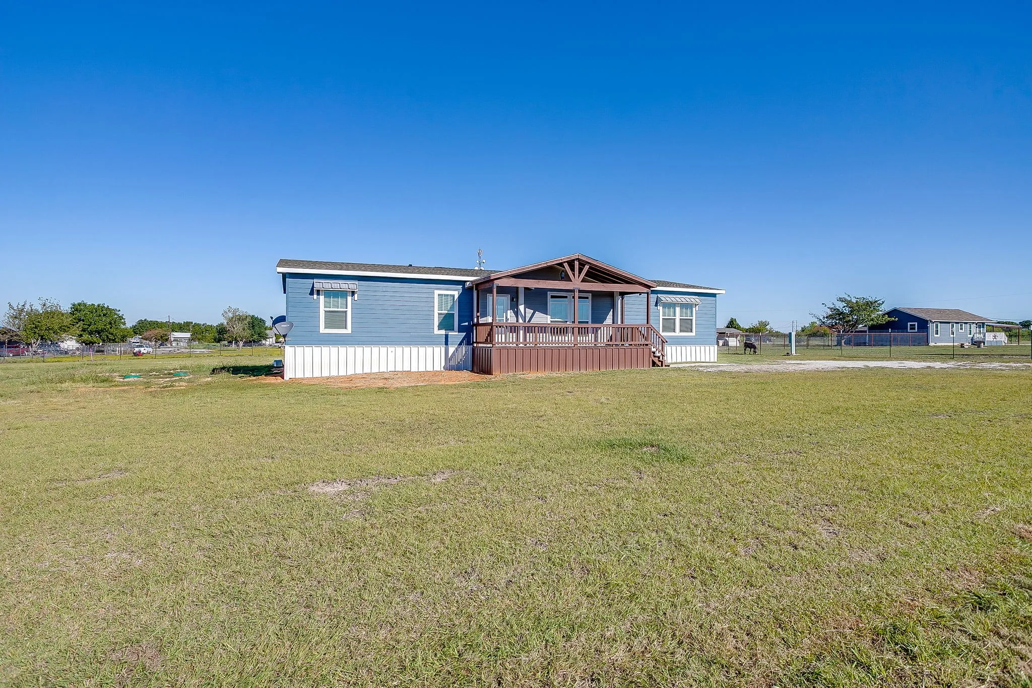 Mobile Home For Sale in Johnson County , 1417 County Road 310a, Cleburne, Texas 76031, 4 Bedroom, 2 Bathroom, Garage spaces, 1,980 Sqft, built in 2025, mls#21404595, Real Estate Agent in Cleburne, Homes For Sale in Johnson county, Homes For Sale in Cleburne, Realtor in Cleburne Texas, Real Estate Brokerage Independent Realty Texas, Luminita Cordes Realtor