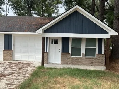 Single Family Residence For Rent in Wood County , 111 Chloe Drive, Mineola, Texas 75773, 3 Bedroom, 2 Bathroom, 1 Garage spaces, 2,170 Sqft, built in 2024, mls#21394814, Real Estate Agent in Mineola, Homes For Rent in Wood county, Homes For Rent in Mineola, Realtor in Mineola Texas, Real Estate Brokerage Independent Realty Texas, Luminita Cordes Realtor