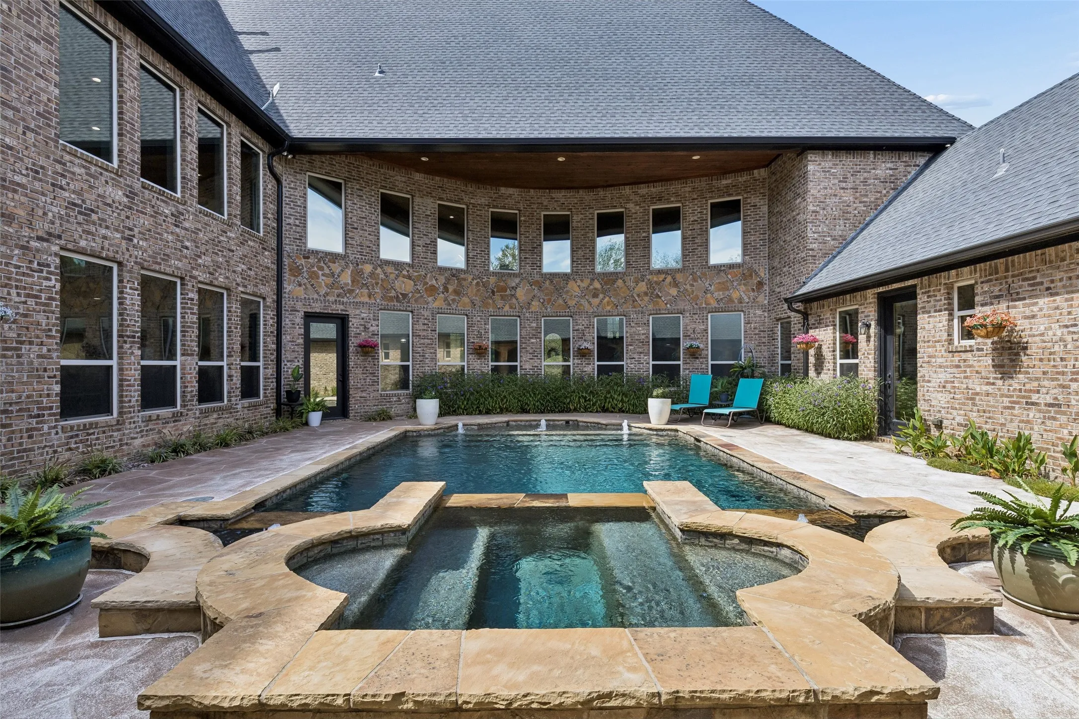 Single Family Residence For Sale in Tarrant County , 1714 Maranatha Way, Southlake, Texas 76092, 5 Bedroom, 7 Bathroom, 4 Garage spaces, 7,008 Sqft, built in 2007, mls#21385634, Real Estate Agent in Southlake, Homes For Sale in Tarrant county, Homes For Sale in Southlake, Realtor in Southlake Texas, Real Estate Brokerage Independent Realty Texas, Luminita Cordes Realtor