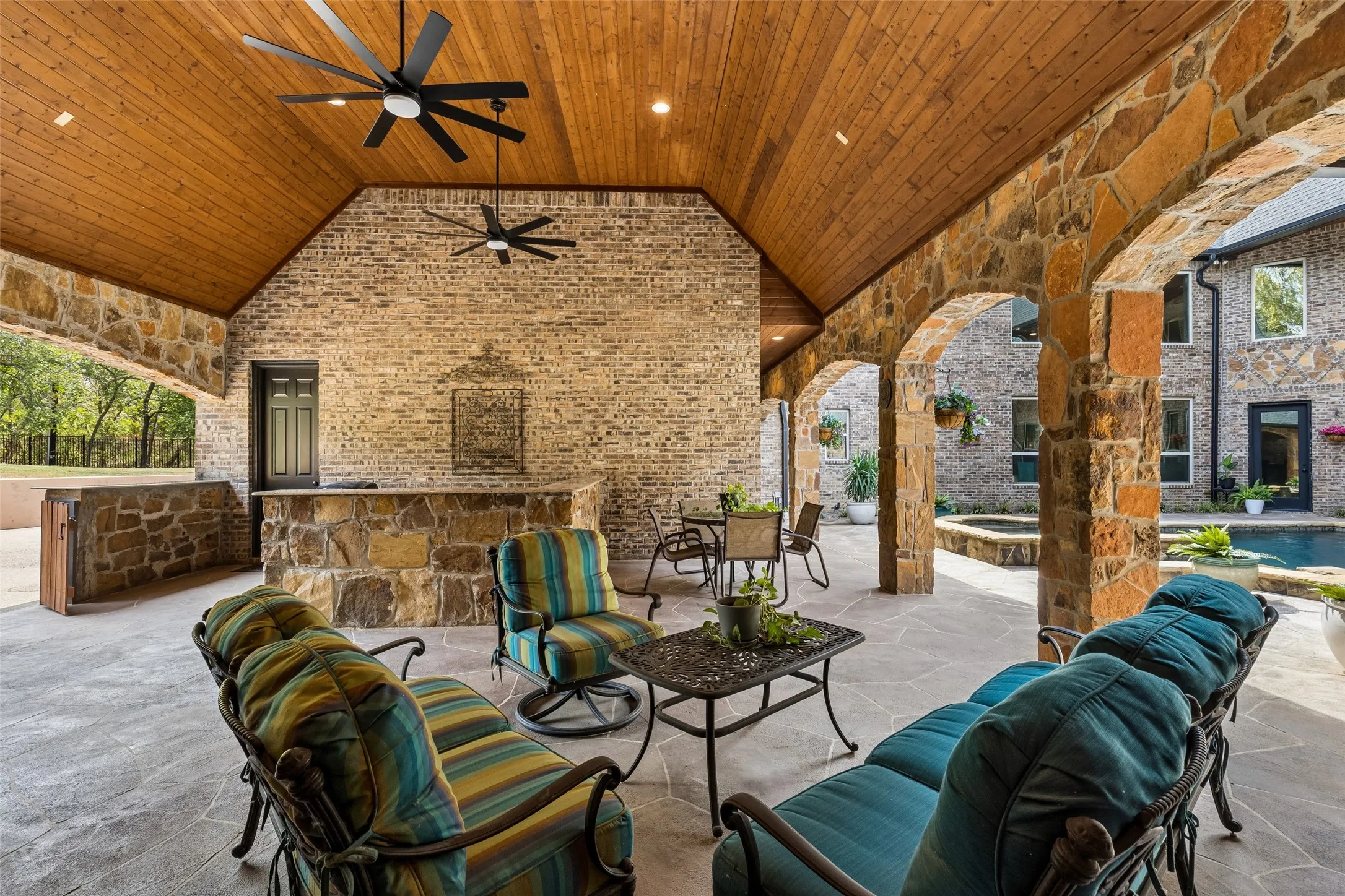 Single Family Residence For Sale in Tarrant County , 1714 Maranatha Way, Southlake, Texas 76092, 5 Bedroom, 7 Bathroom, 4 Garage spaces, 7,008 Sqft, built in 2007, mls#21385634, Real Estate Agent in Southlake, Homes For Sale in Tarrant county, Homes For Sale in Southlake, Realtor in Southlake Texas, Real Estate Brokerage Independent Realty Texas, Luminita Cordes Realtor