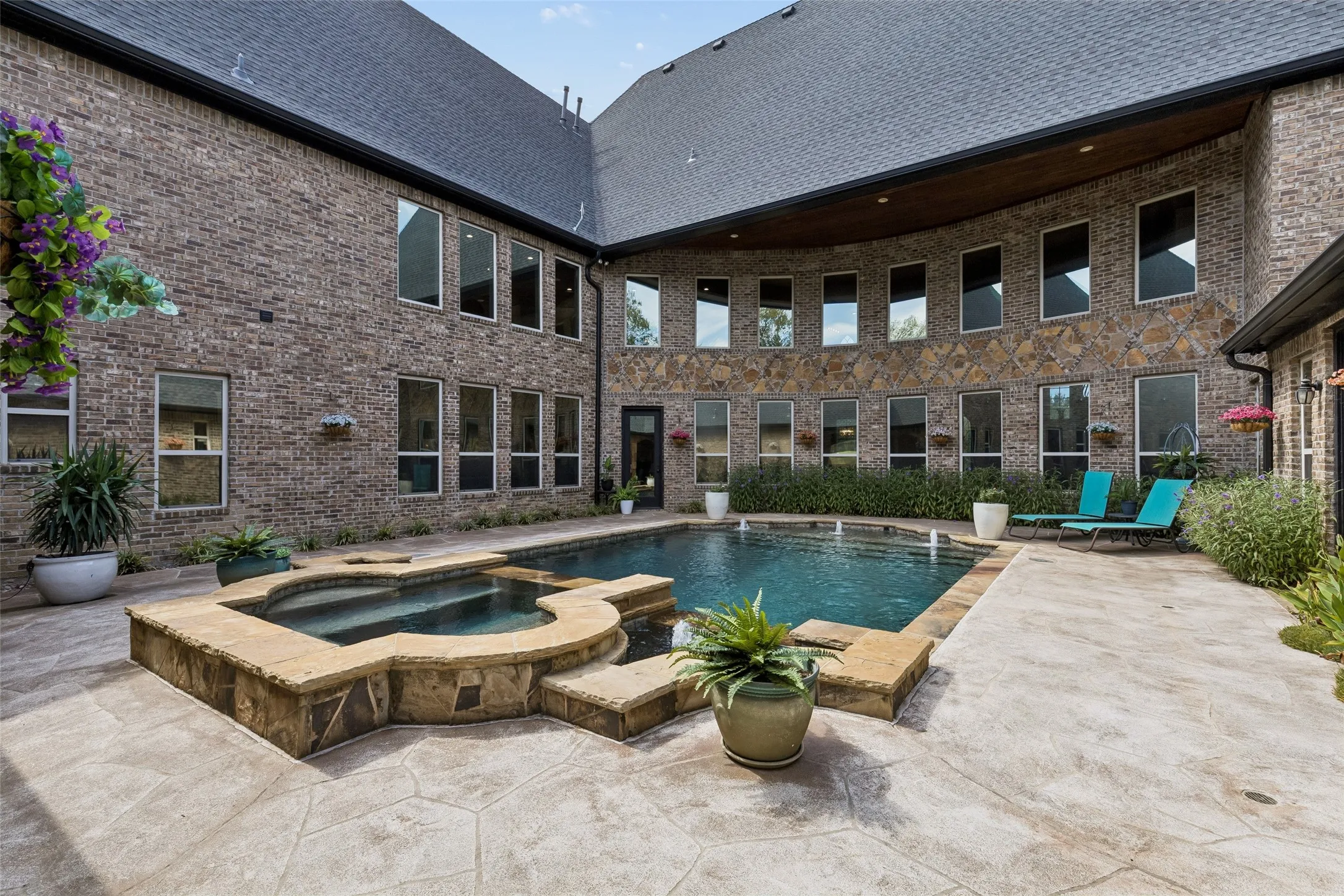 Single Family Residence For Sale in Tarrant County , 1714 Maranatha Way, Southlake, Texas 76092, 5 Bedroom, 7 Bathroom, 4 Garage spaces, 7,008 Sqft, built in 2007, mls#21385634, Real Estate Agent in Southlake, Homes For Sale in Tarrant county, Homes For Sale in Southlake, Realtor in Southlake Texas, Real Estate Brokerage Independent Realty Texas, Luminita Cordes Realtor