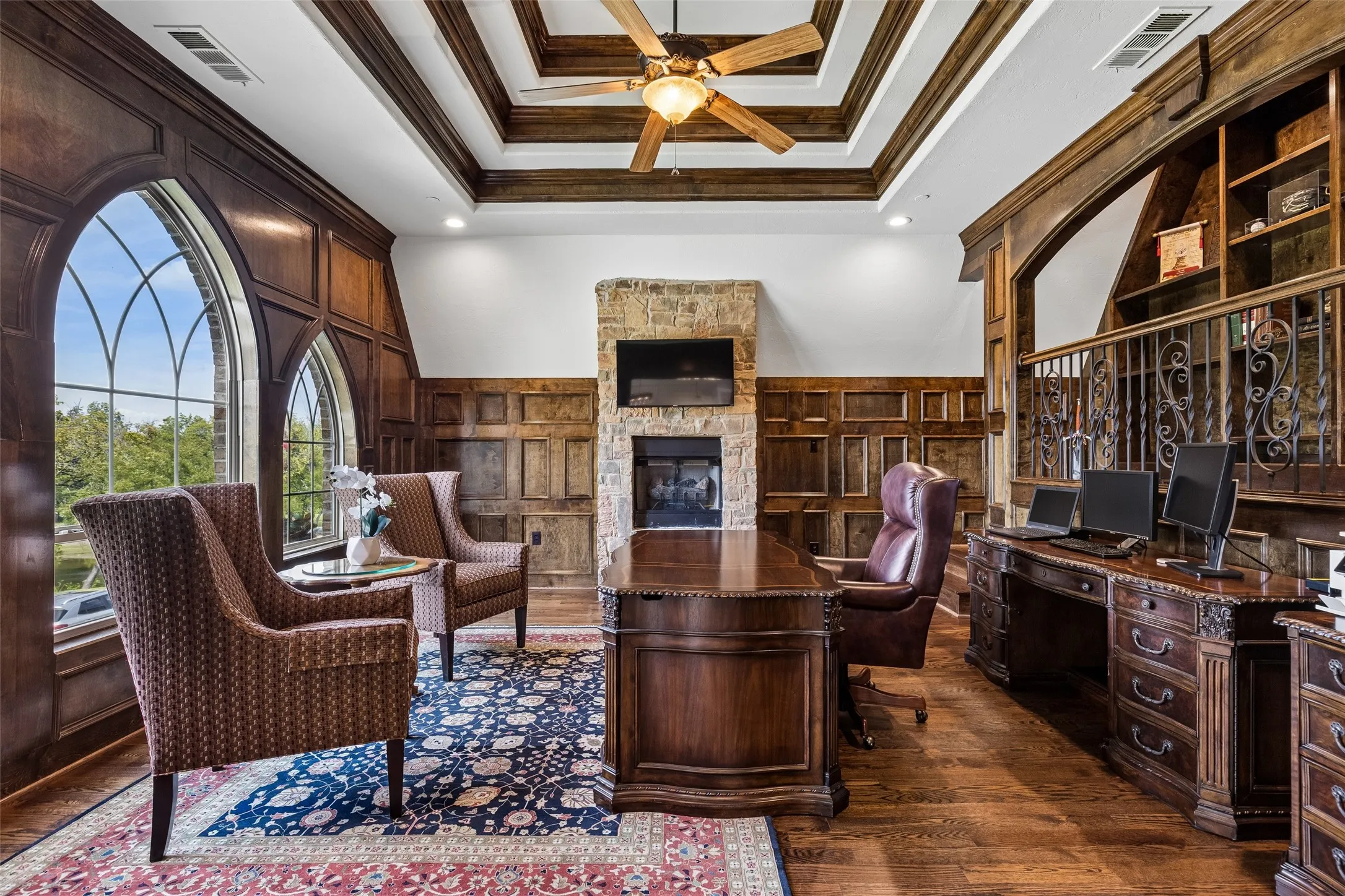 Single Family Residence For Sale in Tarrant County , 1714 Maranatha Way, Southlake, Texas 76092, 5 Bedroom, 7 Bathroom, 4 Garage spaces, 7,008 Sqft, built in 2007, mls#21385634, Real Estate Agent in Southlake, Homes For Sale in Tarrant county, Homes For Sale in Southlake, Realtor in Southlake Texas, Real Estate Brokerage Independent Realty Texas, Luminita Cordes Realtor