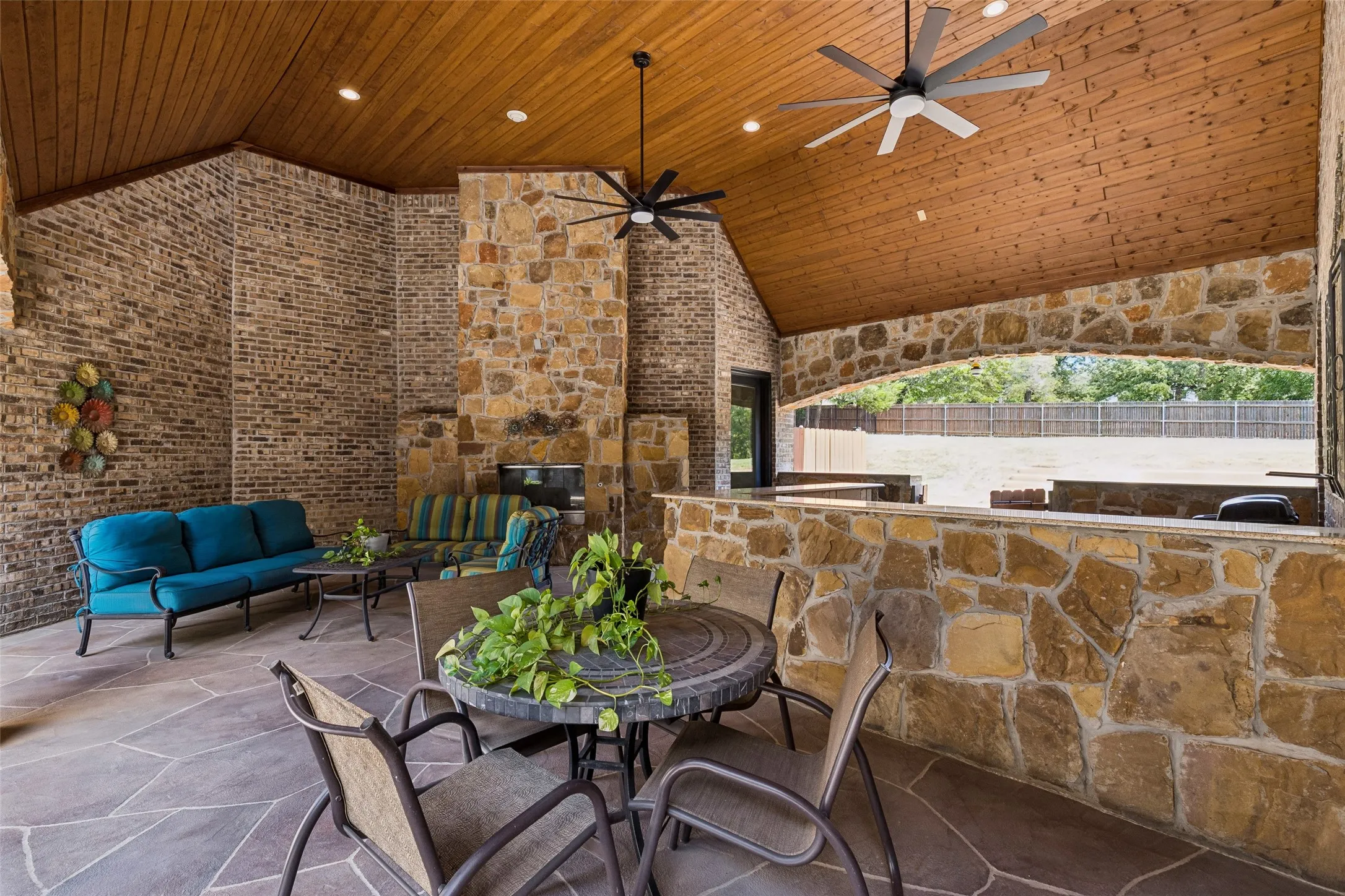 Single Family Residence For Sale in Tarrant County , 1714 Maranatha Way, Southlake, Texas 76092, 5 Bedroom, 7 Bathroom, 4 Garage spaces, 7,008 Sqft, built in 2007, mls#21385634, Real Estate Agent in Southlake, Homes For Sale in Tarrant county, Homes For Sale in Southlake, Realtor in Southlake Texas, Real Estate Brokerage Independent Realty Texas, Luminita Cordes Realtor