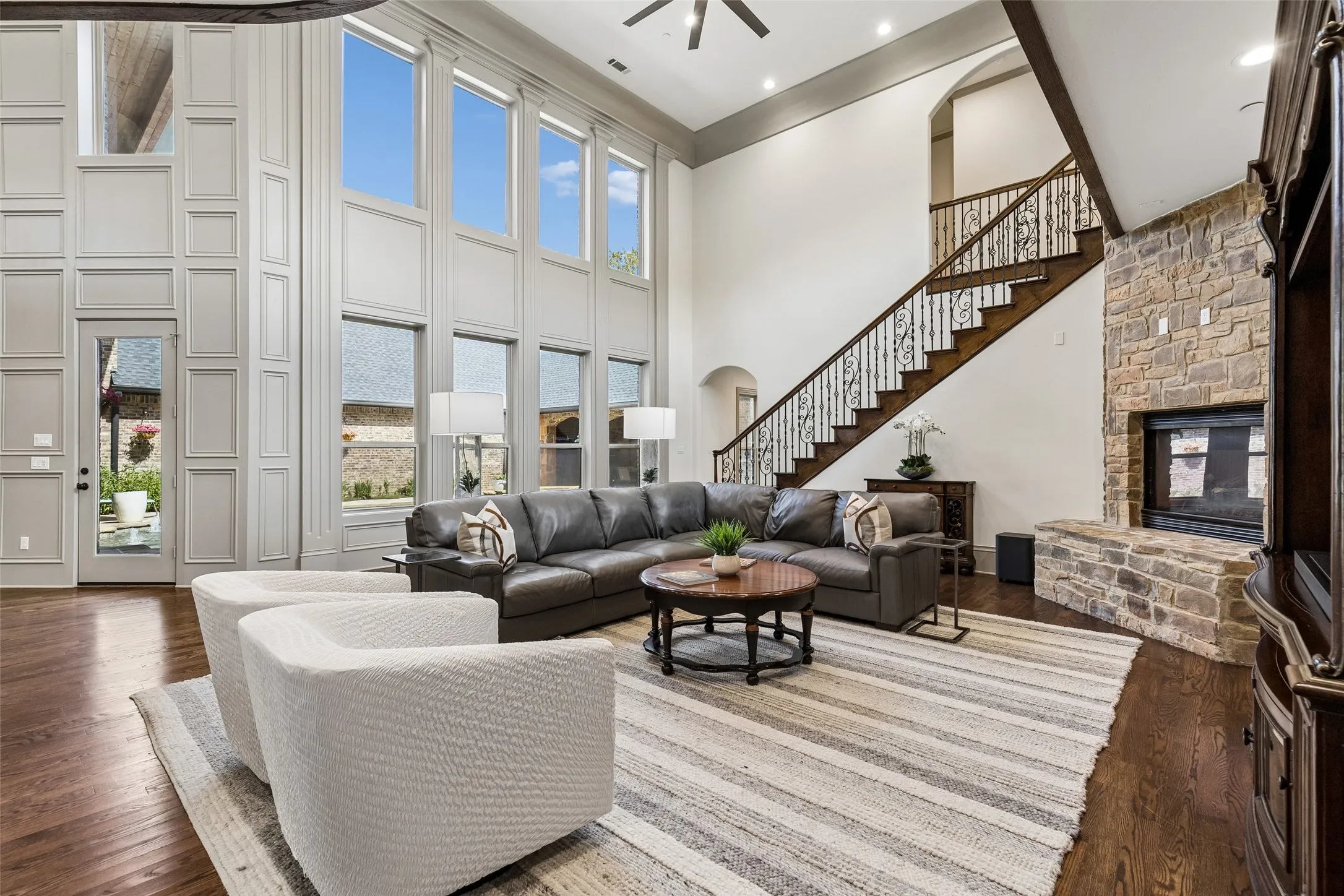 Single Family Residence For Sale in Tarrant County , 1714 Maranatha Way, Southlake, Texas 76092, 5 Bedroom, 7 Bathroom, 4 Garage spaces, 7,008 Sqft, built in 2007, mls#21385634, Real Estate Agent in Southlake, Homes For Sale in Tarrant county, Homes For Sale in Southlake, Realtor in Southlake Texas, Real Estate Brokerage Independent Realty Texas, Luminita Cordes Realtor