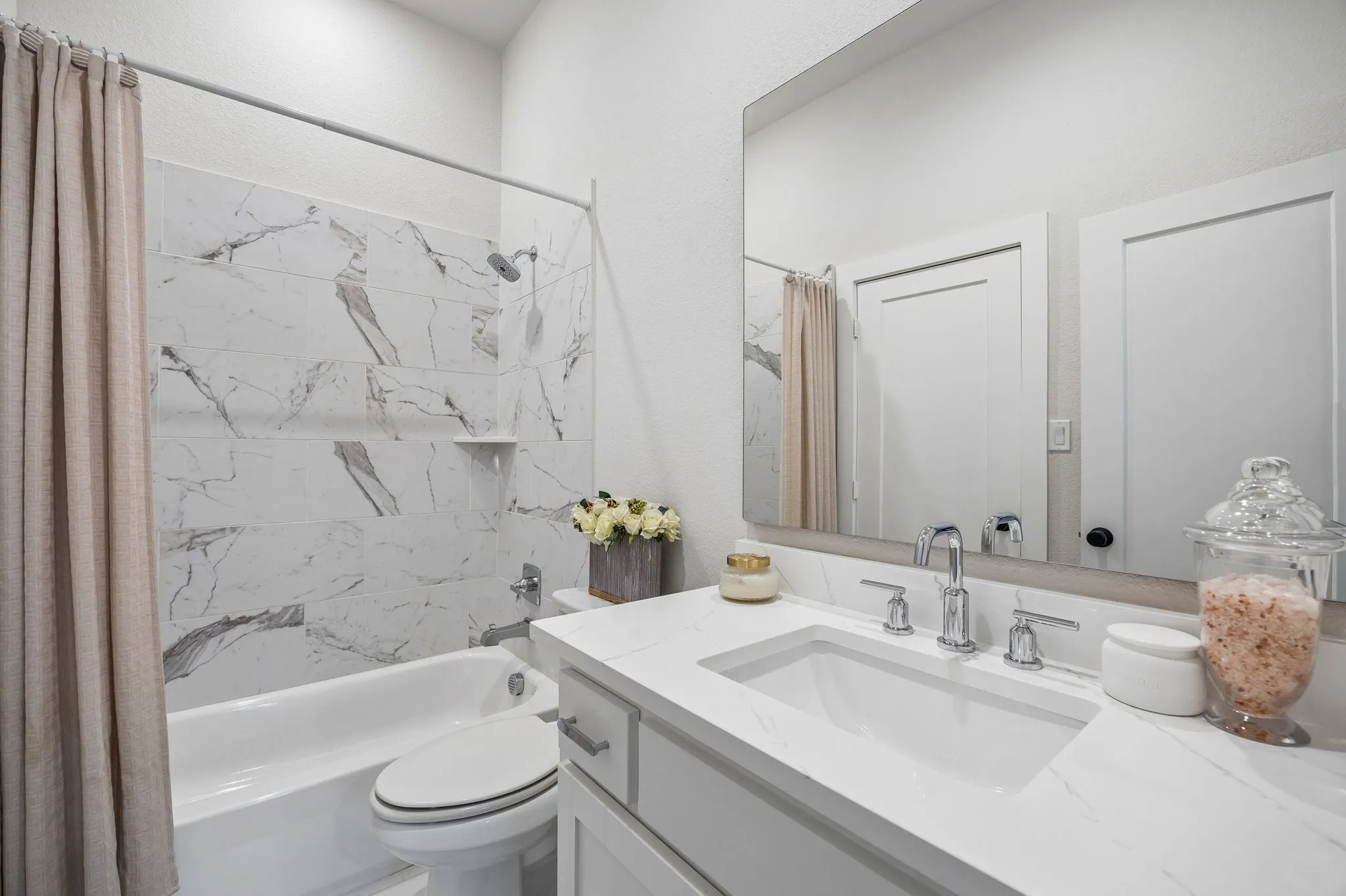 Single Family Residence For Sale in Denton County , 6261 Brentway Road, Frisco, Texas 75034, 5 Bedroom, 7 Bathroom, 3 Garage spaces, 4,880 Sqft, built in 2019, mls#21368194, Real Estate Agent in Frisco, Homes For Sale in Denton county, Homes For Sale in Frisco, Realtor in Frisco Texas, Real Estate Brokerage Independent Realty Texas, Luminita Cordes Realtor