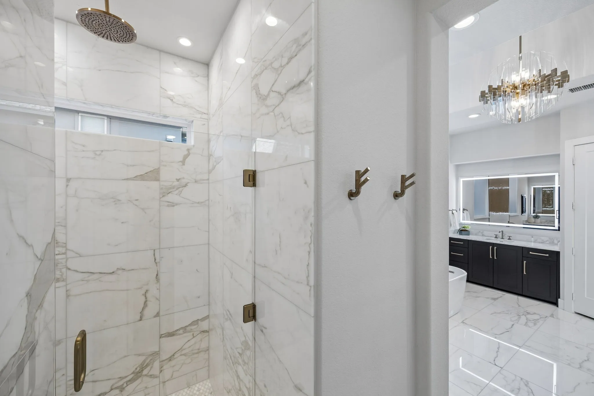 Single Family Residence For Sale in Denton County , 6261 Brentway Road, Frisco, Texas 75034, 5 Bedroom, 7 Bathroom, 3 Garage spaces, 4,880 Sqft, built in 2019, mls#21368194, Real Estate Agent in Frisco, Homes For Sale in Denton county, Homes For Sale in Frisco, Realtor in Frisco Texas, Real Estate Brokerage Independent Realty Texas, Luminita Cordes Realtor