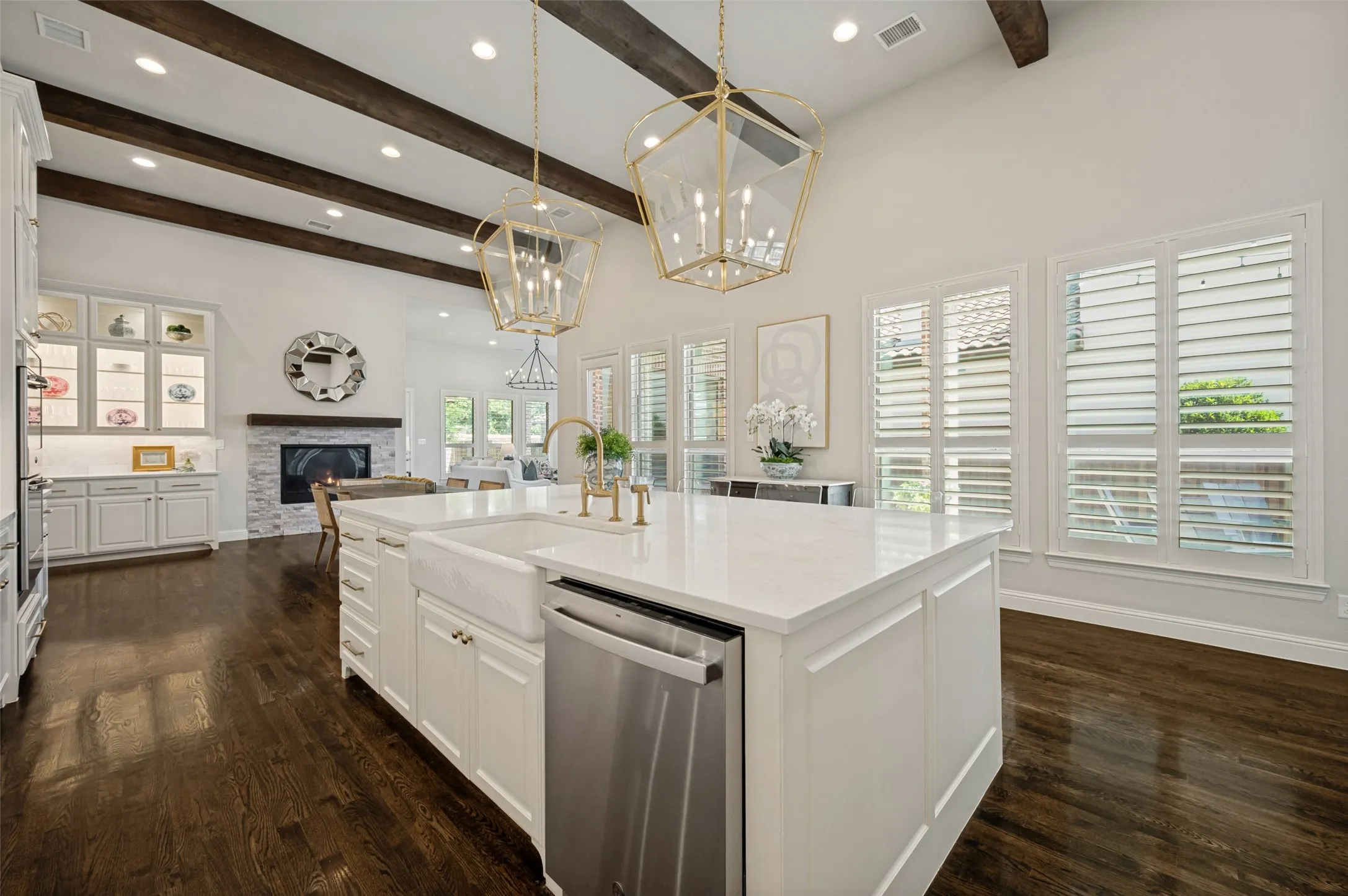 Single Family Residence For Sale in Denton County , 12910 Timber Crossing Drive, Frisco, Texas 75033, 4 Bedroom, 6 Bathroom, 3 Garage spaces, 4,094 Sqft, built in 2016, mls#21405666, Real Estate Agent in Frisco, Homes For Sale in Denton county, Homes For Sale in Frisco, Realtor in Frisco Texas, Real Estate Brokerage Independent Realty Texas, Luminita Cordes Realtor