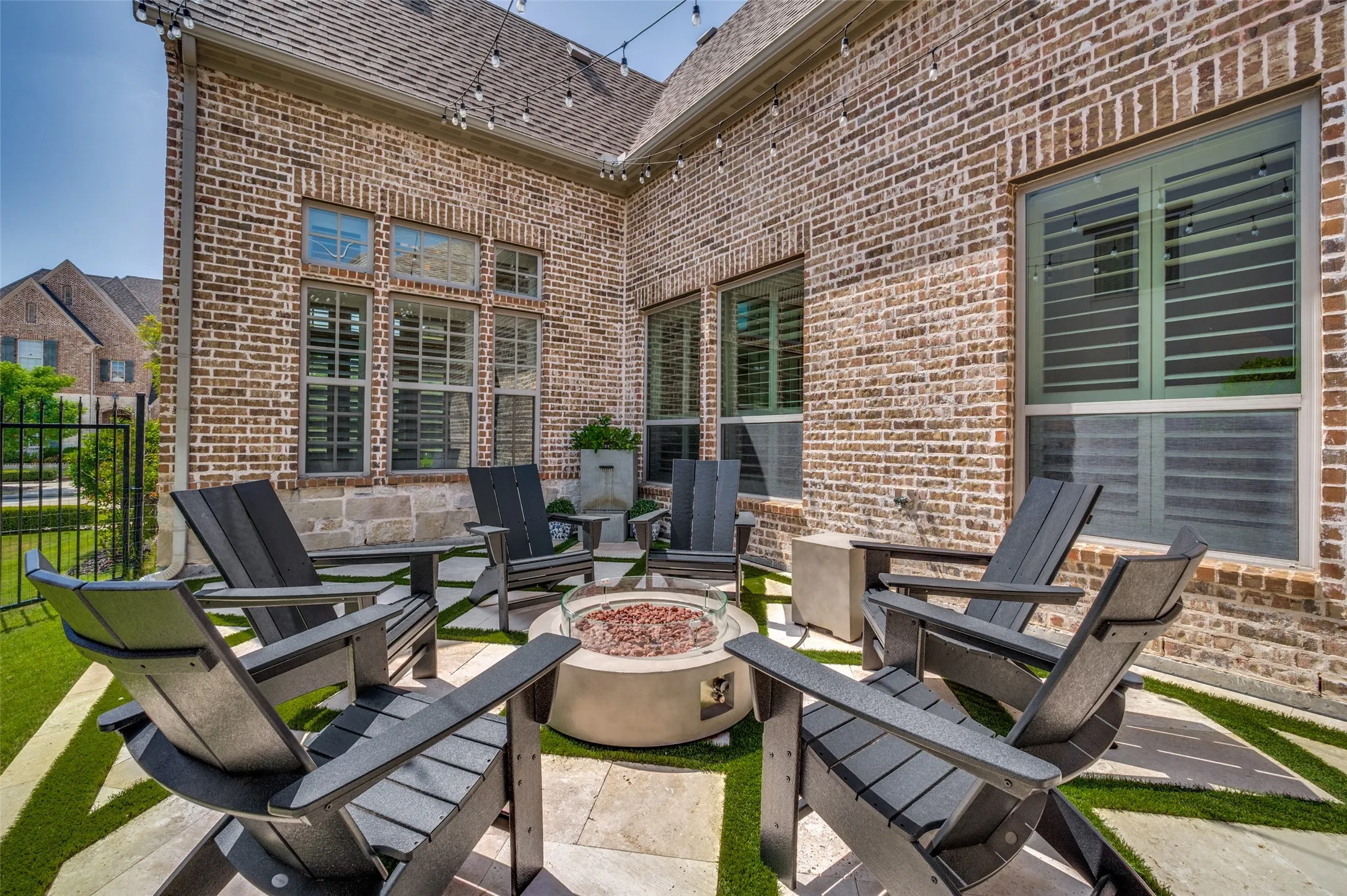 Single Family Residence For Sale in Denton County , 12910 Timber Crossing Drive, Frisco, Texas 75033, 4 Bedroom, 6 Bathroom, 3 Garage spaces, 4,094 Sqft, built in 2016, mls#21405666, Real Estate Agent in Frisco, Homes For Sale in Denton county, Homes For Sale in Frisco, Realtor in Frisco Texas, Real Estate Brokerage Independent Realty Texas, Luminita Cordes Realtor