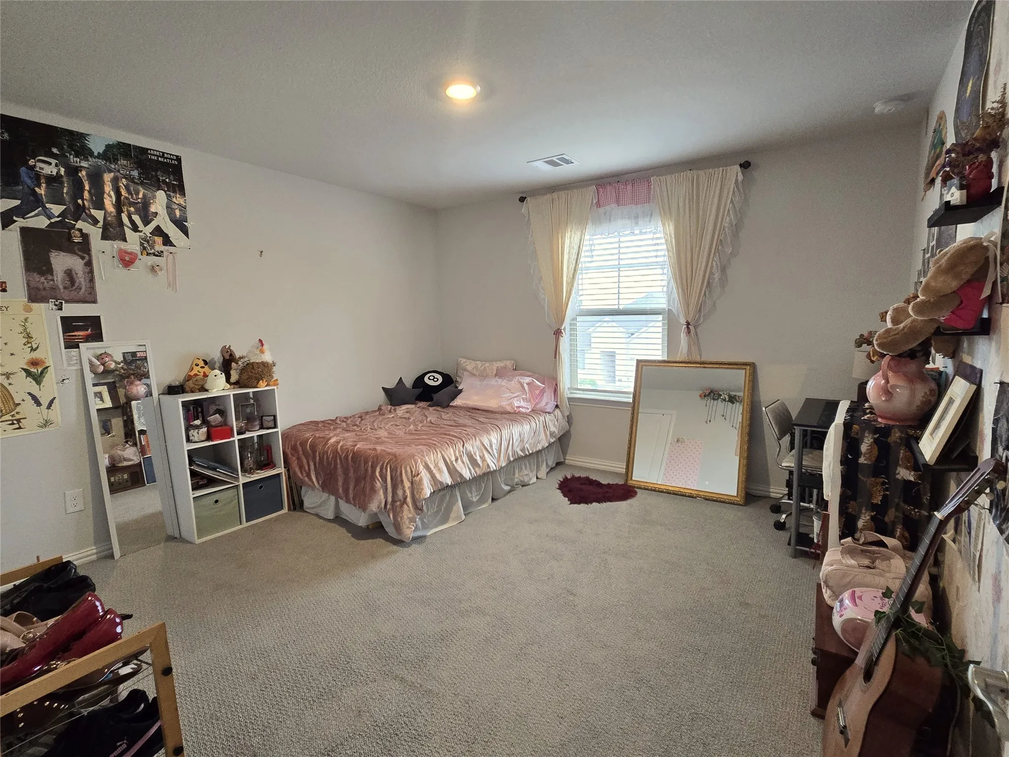 Single Family Residence For Sale in Denton County , 2465 Yosemite Way, Corinth, Texas 76210, 5 Bedroom, 3 Bathroom, 2 Garage spaces, 3,064 Sqft, built in 2023, mls#21388104, Real Estate Agent in Corinth, Homes For Sale in Denton county, Homes For Sale in Corinth, Realtor in Corinth Texas, Real Estate Brokerage Independent Realty Texas, Luminita Cordes Realtor