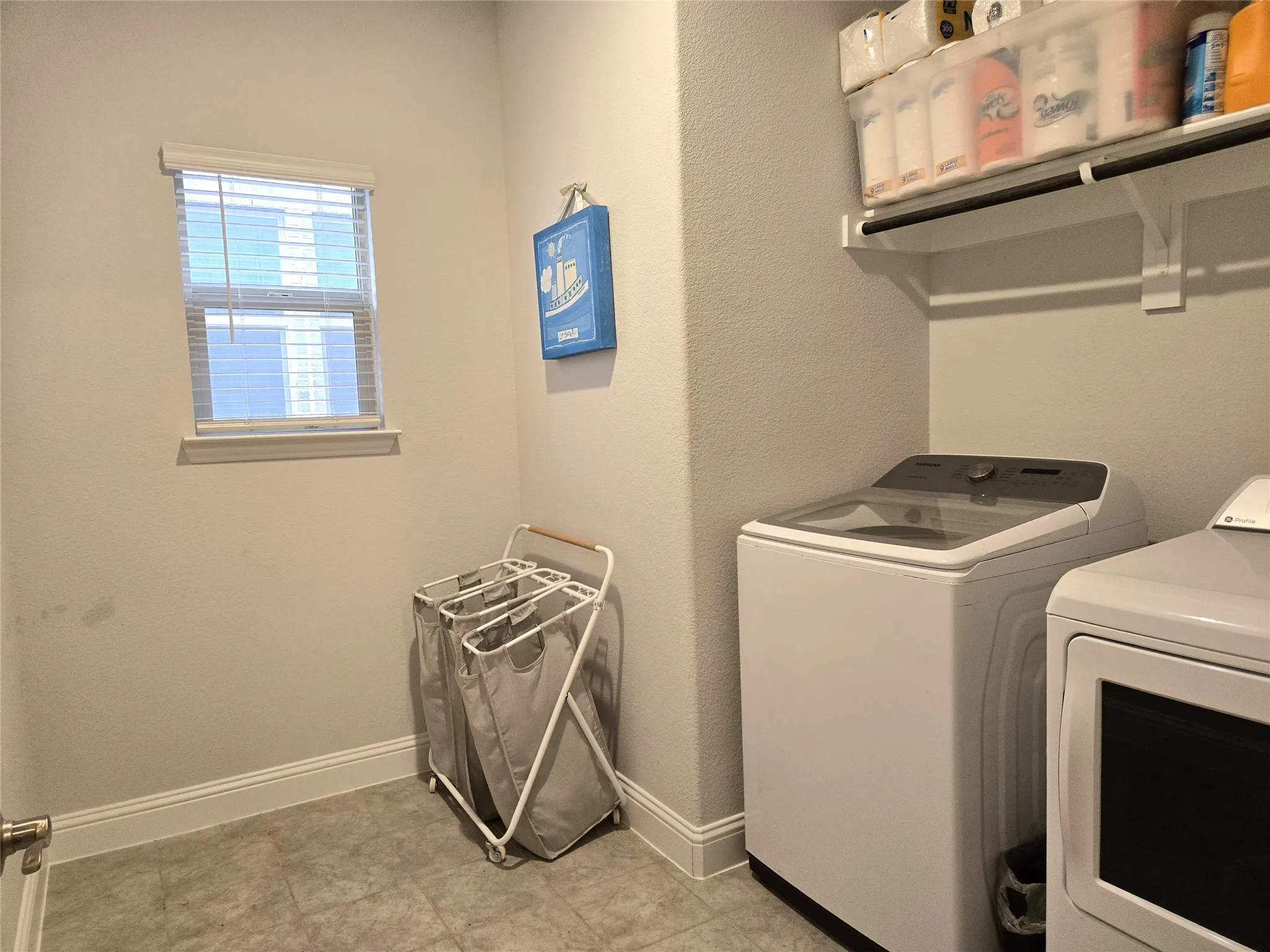 Single Family Residence For Sale in Denton County , 2465 Yosemite Way, Corinth, Texas 76210, 5 Bedroom, 3 Bathroom, 2 Garage spaces, 3,064 Sqft, built in 2023, mls#21388104, Real Estate Agent in Corinth, Homes For Sale in Denton county, Homes For Sale in Corinth, Realtor in Corinth Texas, Real Estate Brokerage Independent Realty Texas, Luminita Cordes Realtor