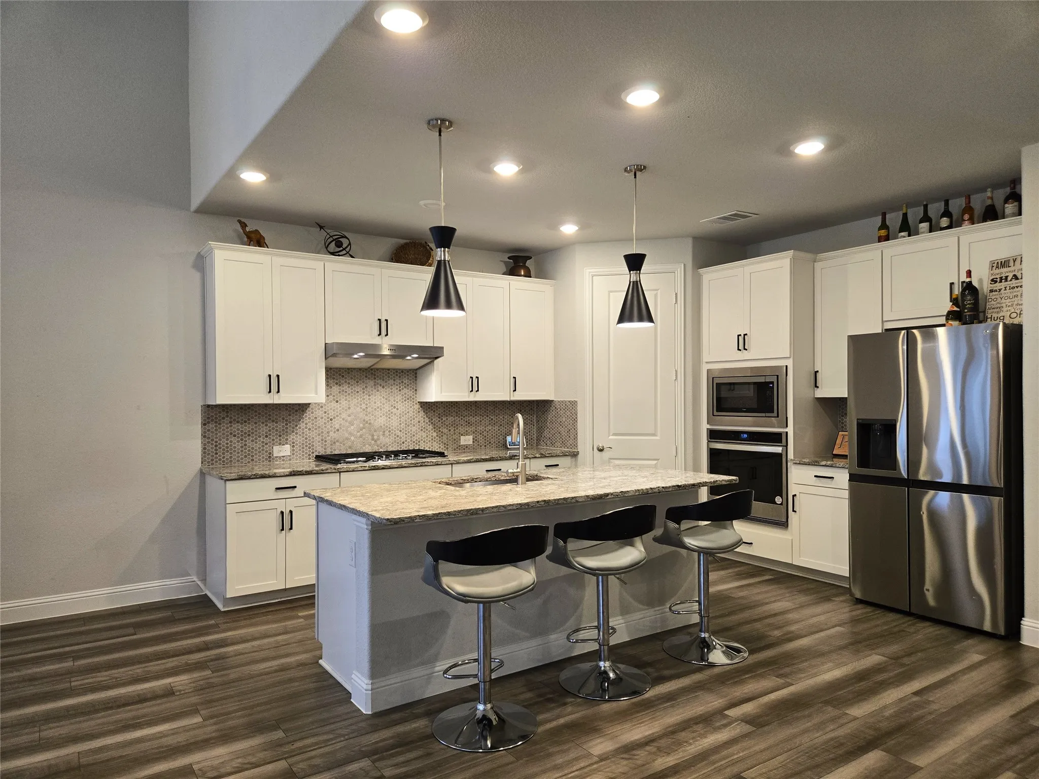 Single Family Residence For Sale in Denton County , 2465 Yosemite Way, Corinth, Texas 76210, 5 Bedroom, 3 Bathroom, 2 Garage spaces, 3,064 Sqft, built in 2023, mls#21388104, Real Estate Agent in Corinth, Homes For Sale in Denton county, Homes For Sale in Corinth, Realtor in Corinth Texas, Real Estate Brokerage Independent Realty Texas, Luminita Cordes Realtor