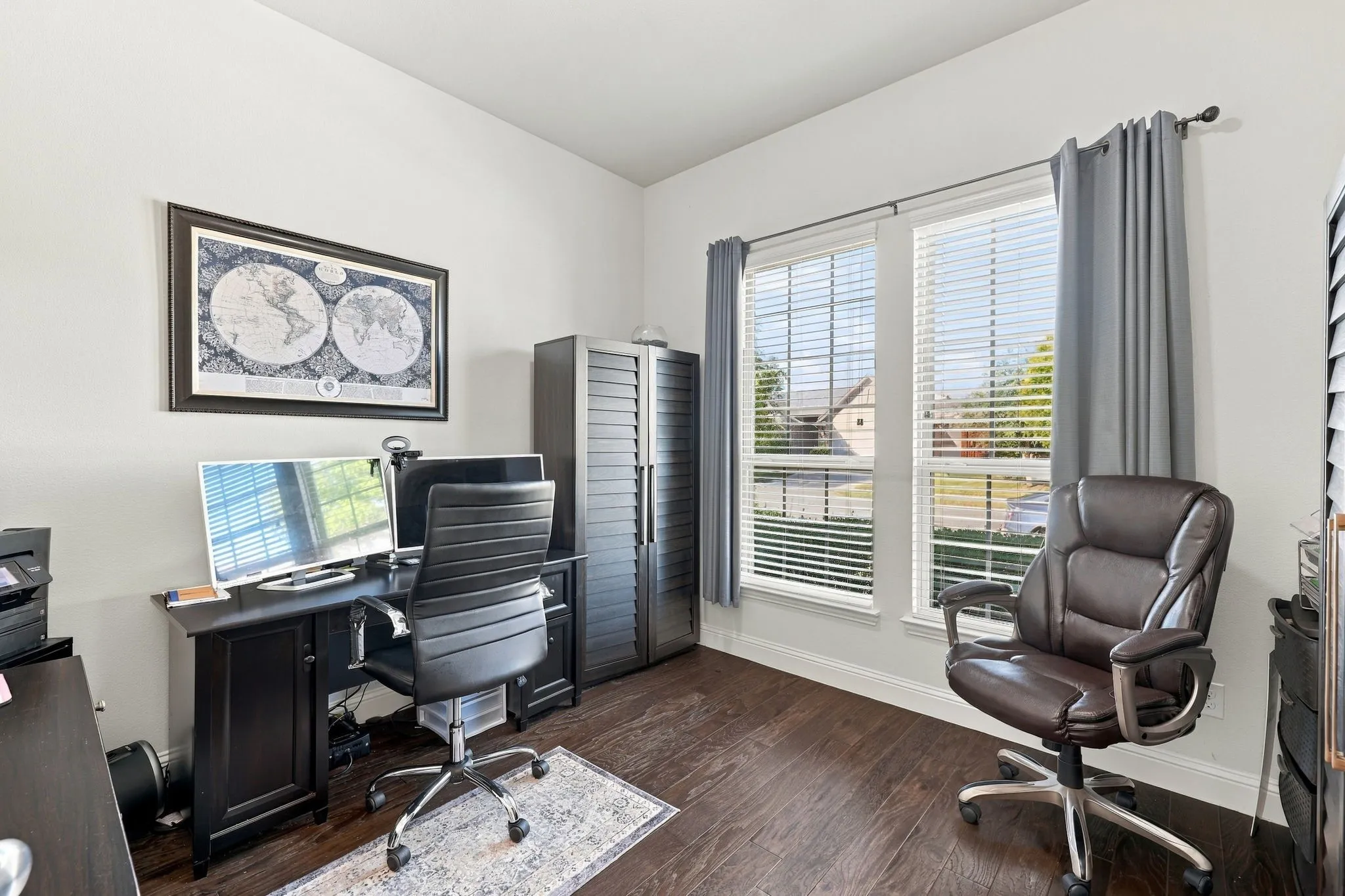 Single Family Residence For Sale in Collin County , 3516 Charleston Drive, Melissa, Texas 75454, 4 Bedroom, 3 Bathroom, 2 Garage spaces, 2,913 Sqft, built in 2017, mls#21405477, Real Estate Agent in Melissa, Homes For Sale in Collin county, Homes For Sale in Melissa, Realtor in Melissa Texas, Real Estate Brokerage Independent Realty Texas, Luminita Cordes Realtor