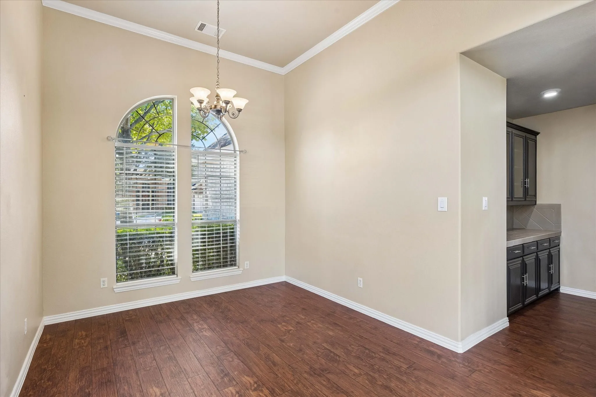 Formal dining room