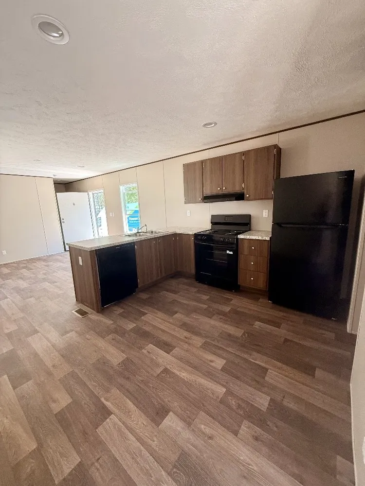 Single Family Residence For Rent