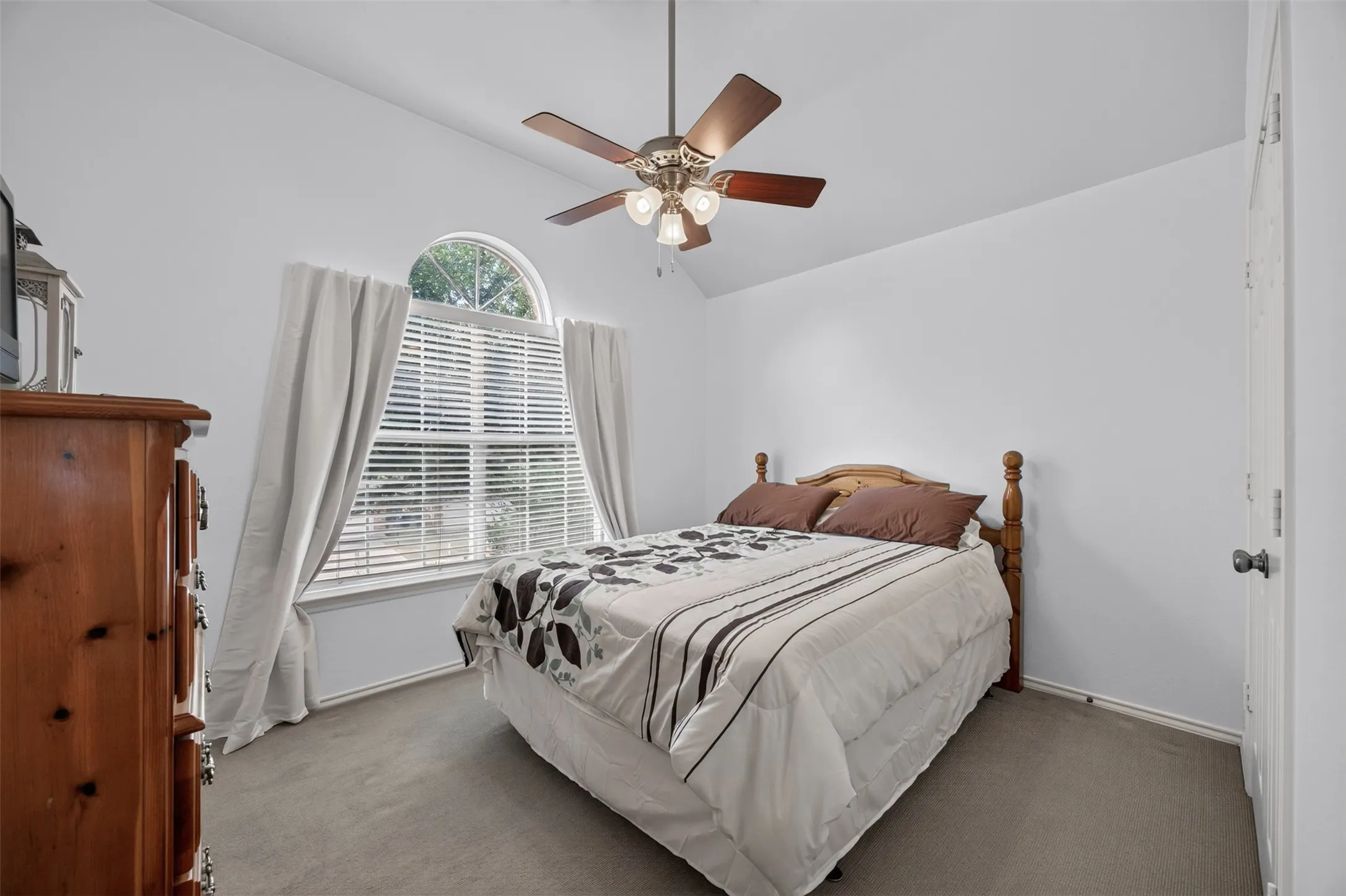 Guest Bedroom #2