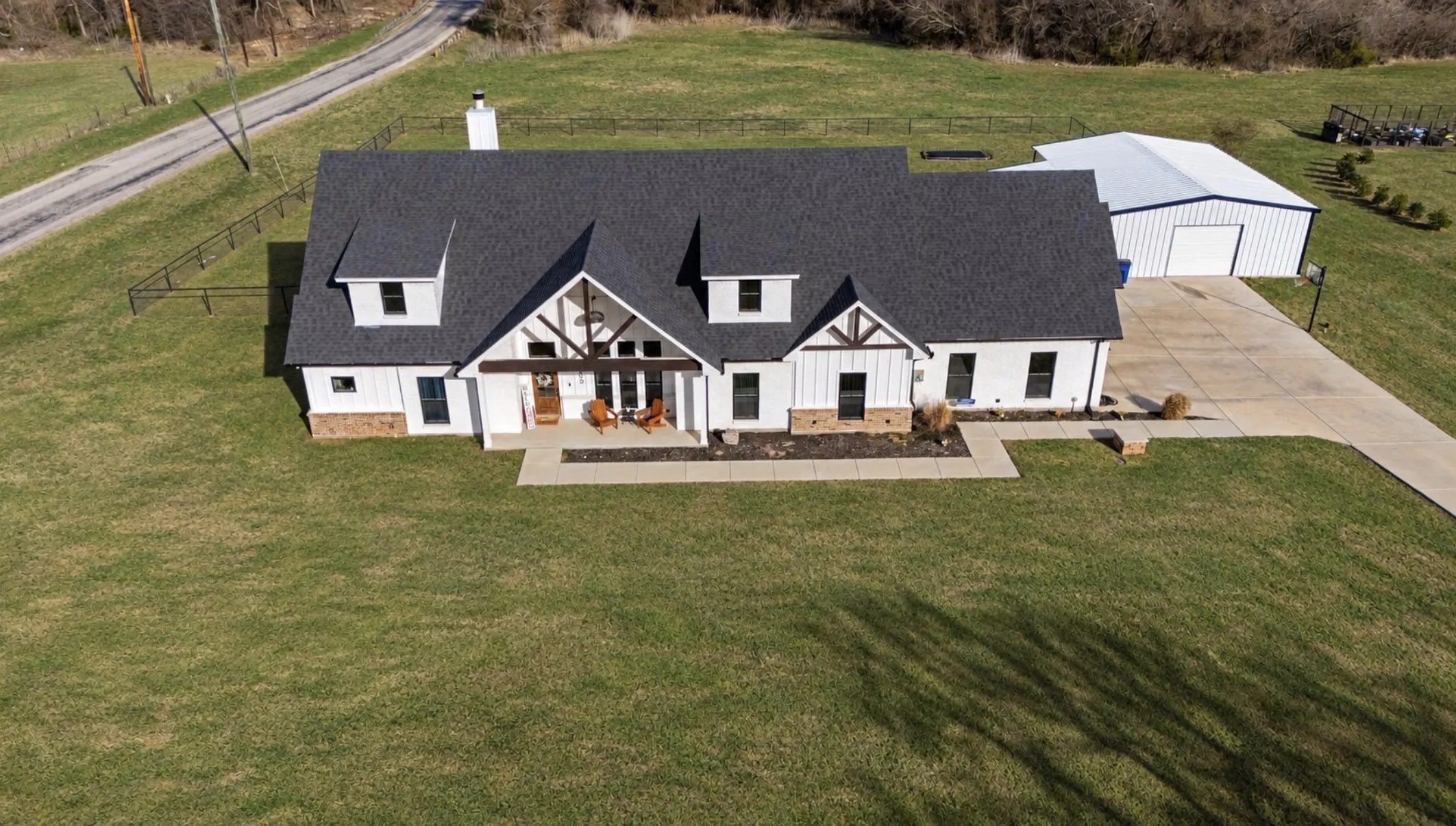 Single Family Residence For Sale in Wise County , 105 Proctor Lane, Decatur, Texas 76234, 4 Bedroom, 3 Bathroom, 2 Garage spaces, 2,803 Sqft, built in 2021, mls#21406670, Real Estate Agent in Decatur, Homes For Sale in Wise county, Homes For Sale in Decatur, Realtor in Decatur Texas, Real Estate Brokerage Independent Realty Texas, Luminita Cordes Realtor