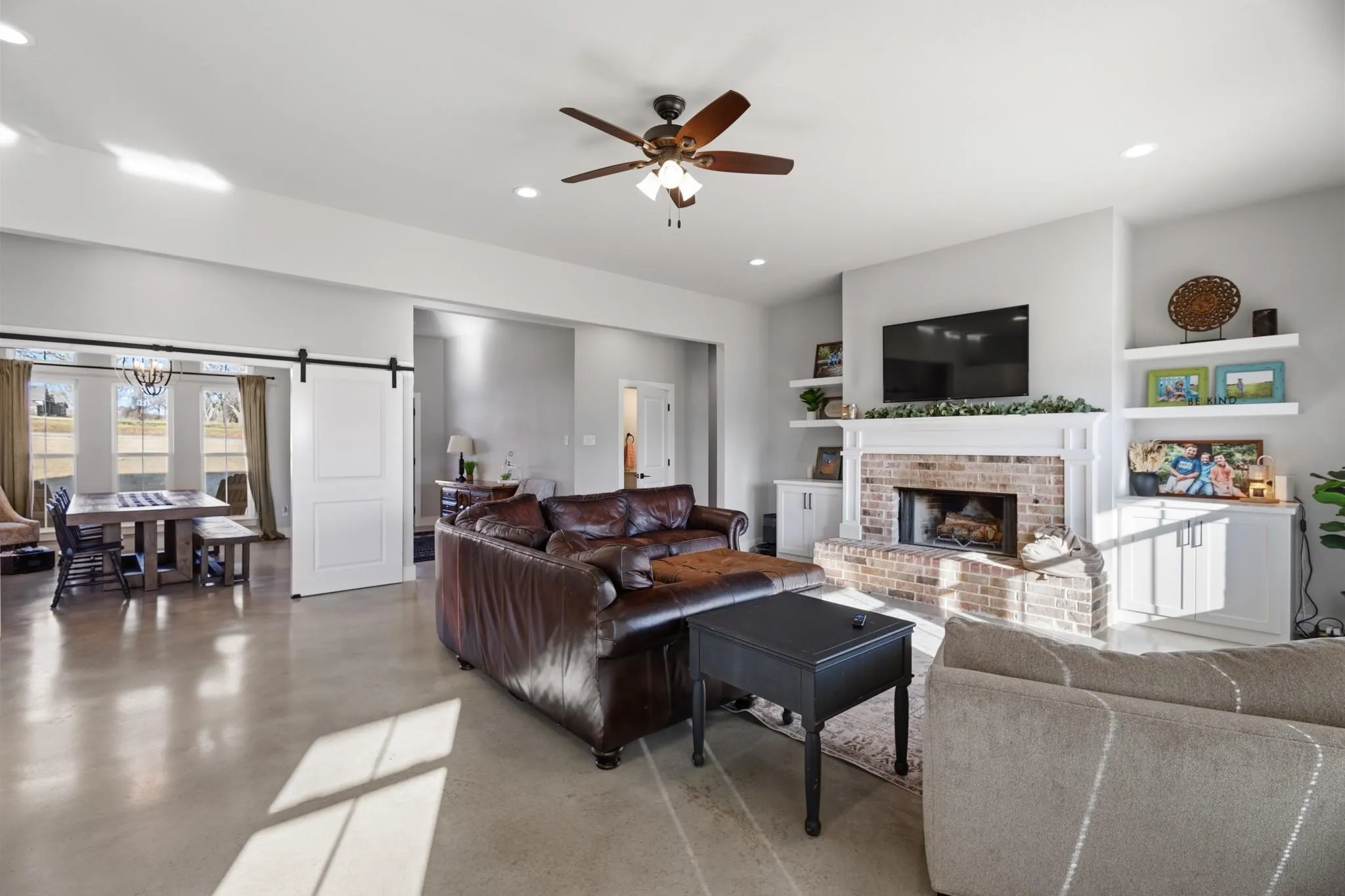 Single Family Residence For Sale in Wise County , 105 Proctor Lane, Decatur, Texas 76234, 4 Bedroom, 3 Bathroom, 2 Garage spaces, 2,803 Sqft, built in 2021, mls#21406670, Real Estate Agent in Decatur, Homes For Sale in Wise county, Homes For Sale in Decatur, Realtor in Decatur Texas, Real Estate Brokerage Independent Realty Texas, Luminita Cordes Realtor