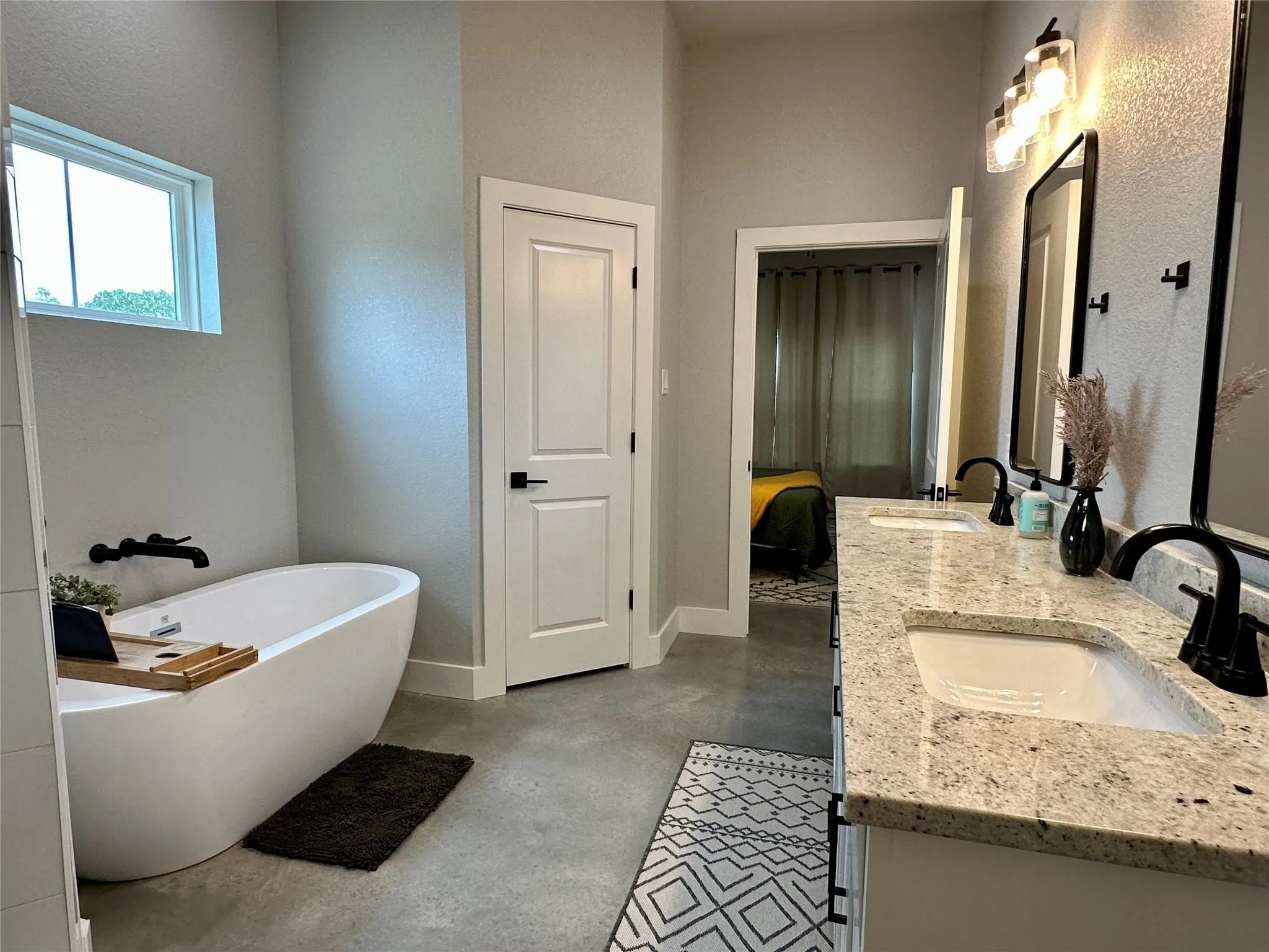 Single Family Residence For Sale in Wise County , 105 Proctor Lane, Decatur, Texas 76234, 4 Bedroom, 3 Bathroom, 2 Garage spaces, 2,803 Sqft, built in 2021, mls#21406670, Real Estate Agent in Decatur, Homes For Sale in Wise county, Homes For Sale in Decatur, Realtor in Decatur Texas, Real Estate Brokerage Independent Realty Texas, Luminita Cordes Realtor