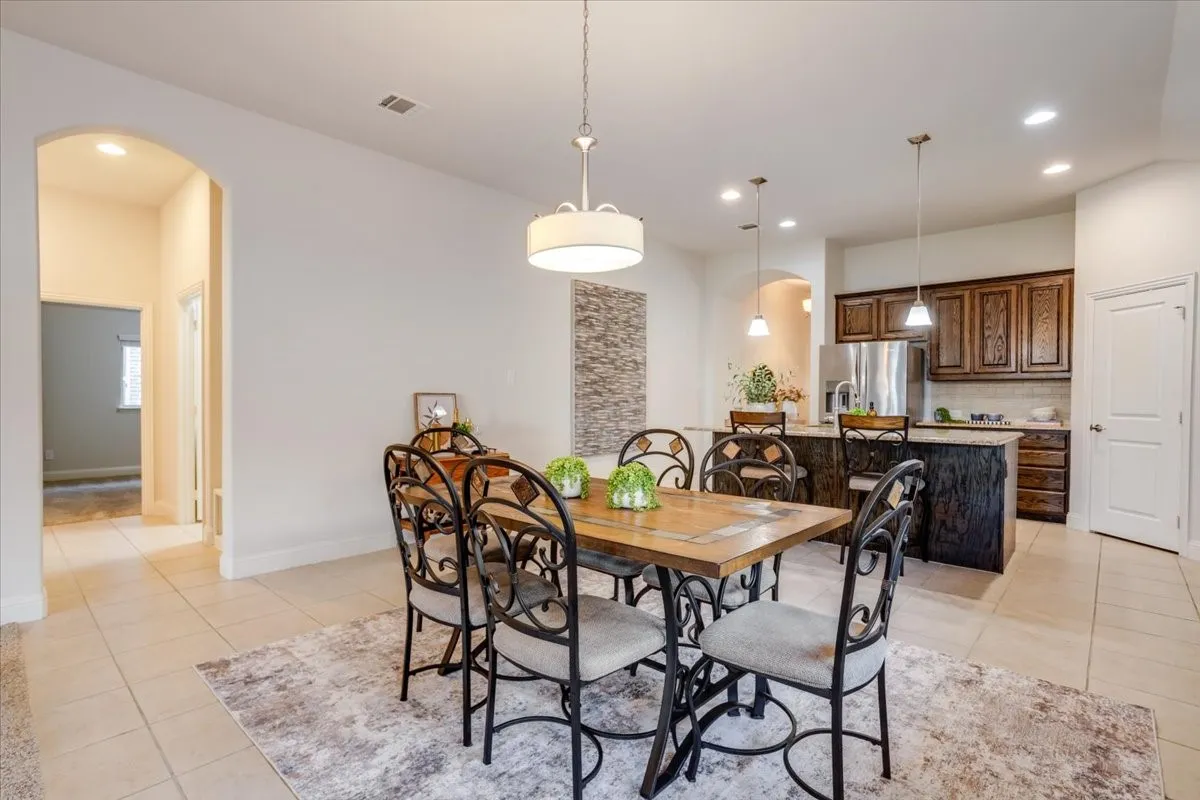 Single Family Residence For Sale in Collin County , 509 Allbright Road, Celina, Texas 75009, 3 Bedroom, 2 Bathroom, 2 Garage spaces, 2,195 Sqft, built in 2016, mls#21405162, Real Estate Agent in Celina, Homes For Sale in Collin county, Homes For Sale in Celina, Realtor in Celina Texas, Real Estate Brokerage Independent Realty Texas, Luminita Cordes Realtor