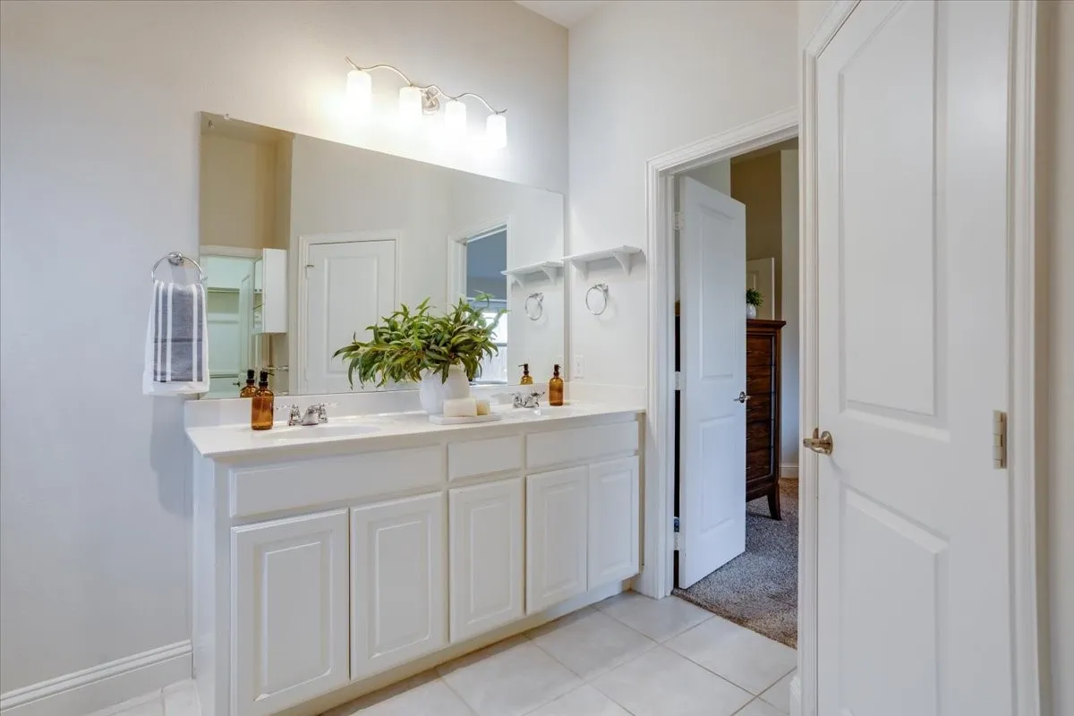 Single Family Residence For Sale in Collin County , 509 Allbright Road, Celina, Texas 75009, 3 Bedroom, 2 Bathroom, 2 Garage spaces, 2,195 Sqft, built in 2016, mls#21405162, Real Estate Agent in Celina, Homes For Sale in Collin county, Homes For Sale in Celina, Realtor in Celina Texas, Real Estate Brokerage Independent Realty Texas, Luminita Cordes Realtor