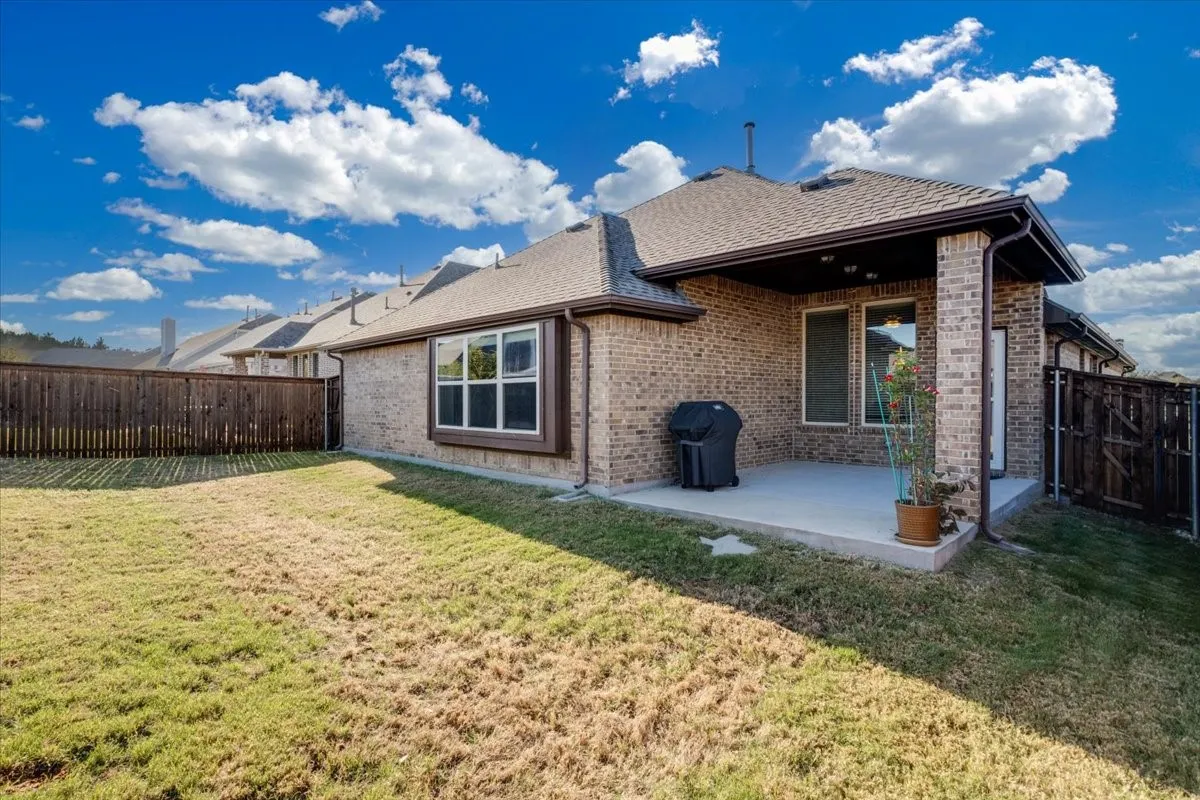 Single Family Residence For Sale in Collin County , 509 Allbright Road, Celina, Texas 75009, 3 Bedroom, 2 Bathroom, 2 Garage spaces, 2,195 Sqft, built in 2016, mls#21405162, Real Estate Agent in Celina, Homes For Sale in Collin county, Homes For Sale in Celina, Realtor in Celina Texas, Real Estate Brokerage Independent Realty Texas, Luminita Cordes Realtor