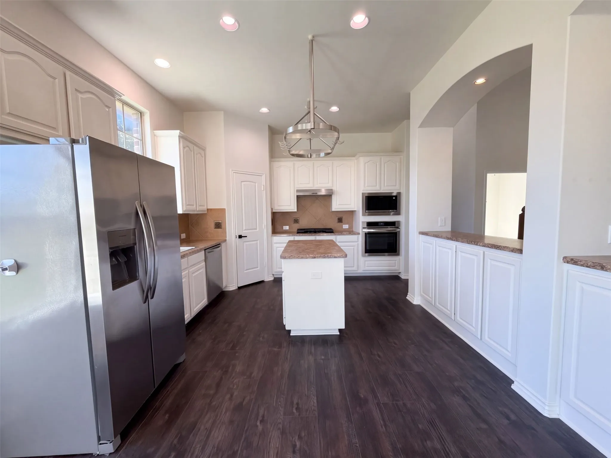 Single Family Residence For Sale in Collin County , 5800 Chuck Wagon Lane, Mc Kinney, Texas 75070, 3 Bedroom, 3 Bathroom, 2 Garage spaces, 2,216 Sqft, built in 2008, mls#21404745, Real Estate Agent in Mc Kinney, Homes For Sale in Collin county, Homes For Sale in Mc Kinney, Realtor in Mc Kinney Texas, Real Estate Brokerage Independent Realty Texas, Luminita Cordes Realtor