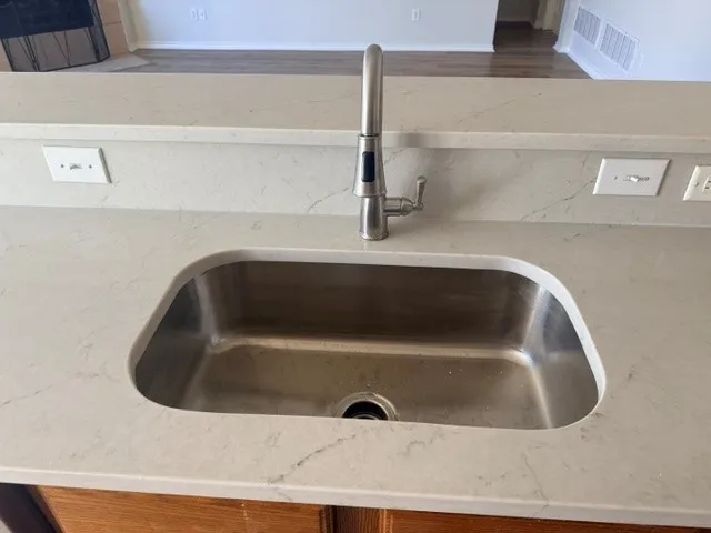 Single Family Residence For Rent in Collin County , 1611 Briarhollow Court, Allen, Texas 75002, 4 Bedroom, 3 Bathroom, 2 Garage spaces, 2,666 Sqft, built in 2001, mls#21405266, Real Estate Agent in Allen, Homes For Rent in Collin county, Homes For Rent in Allen, Realtor in Allen Texas, Real Estate Brokerage Independent Realty Texas, Luminita Cordes Realtor