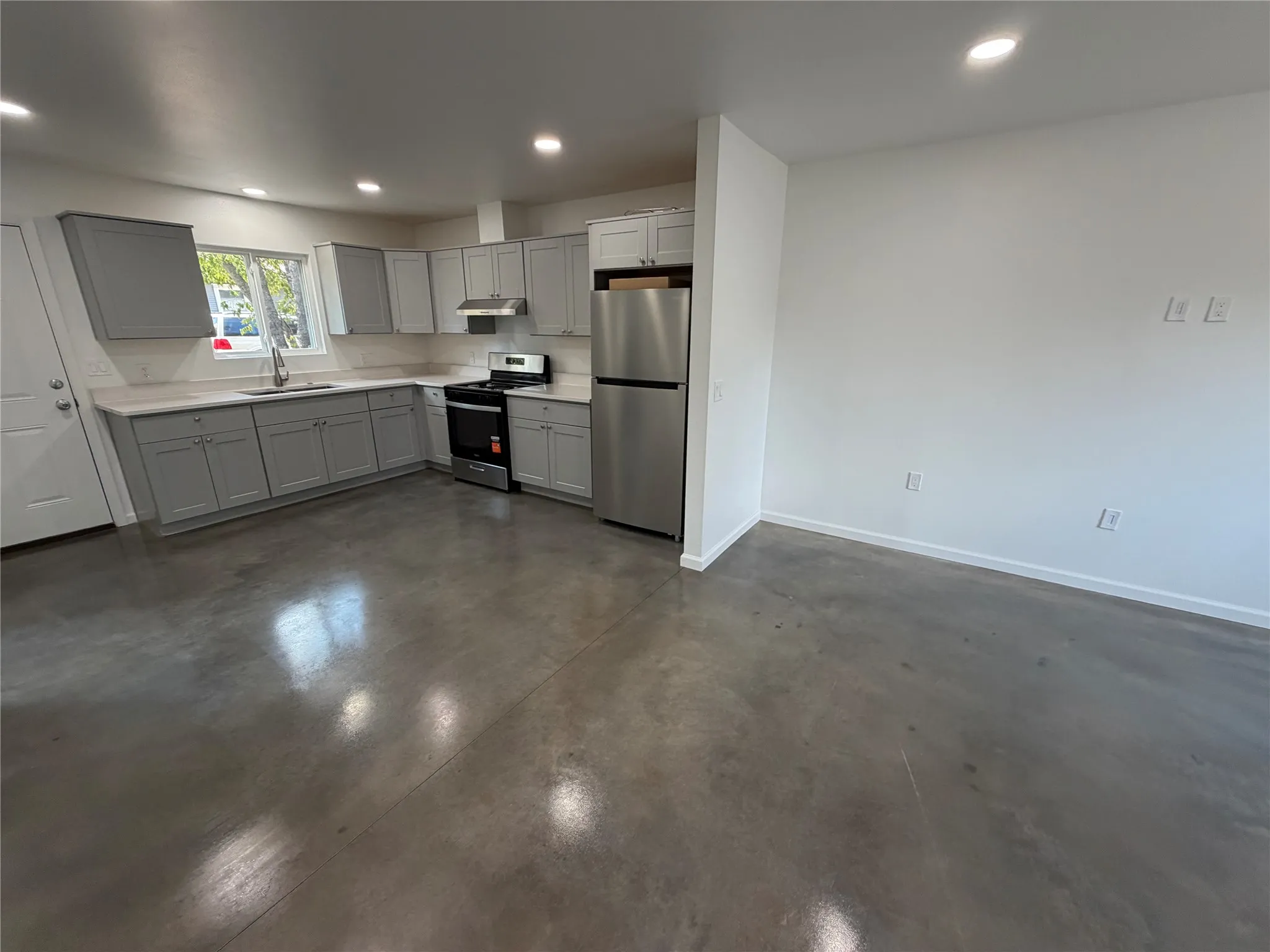 Duplex For Rent in Brown County , 1503 Vine Street, Brownwood, Texas 76801, 2 Bedroom, 1 Bathroom, Garage spaces, 980 Sqft, built in 2026, mls#21406799, Real Estate Agent in Brownwood, Homes For Rent in Brown county, Homes For Rent in Brownwood, Realtor in Brownwood Texas, Real Estate Brokerage Independent Realty Texas, Luminita Cordes Realtor