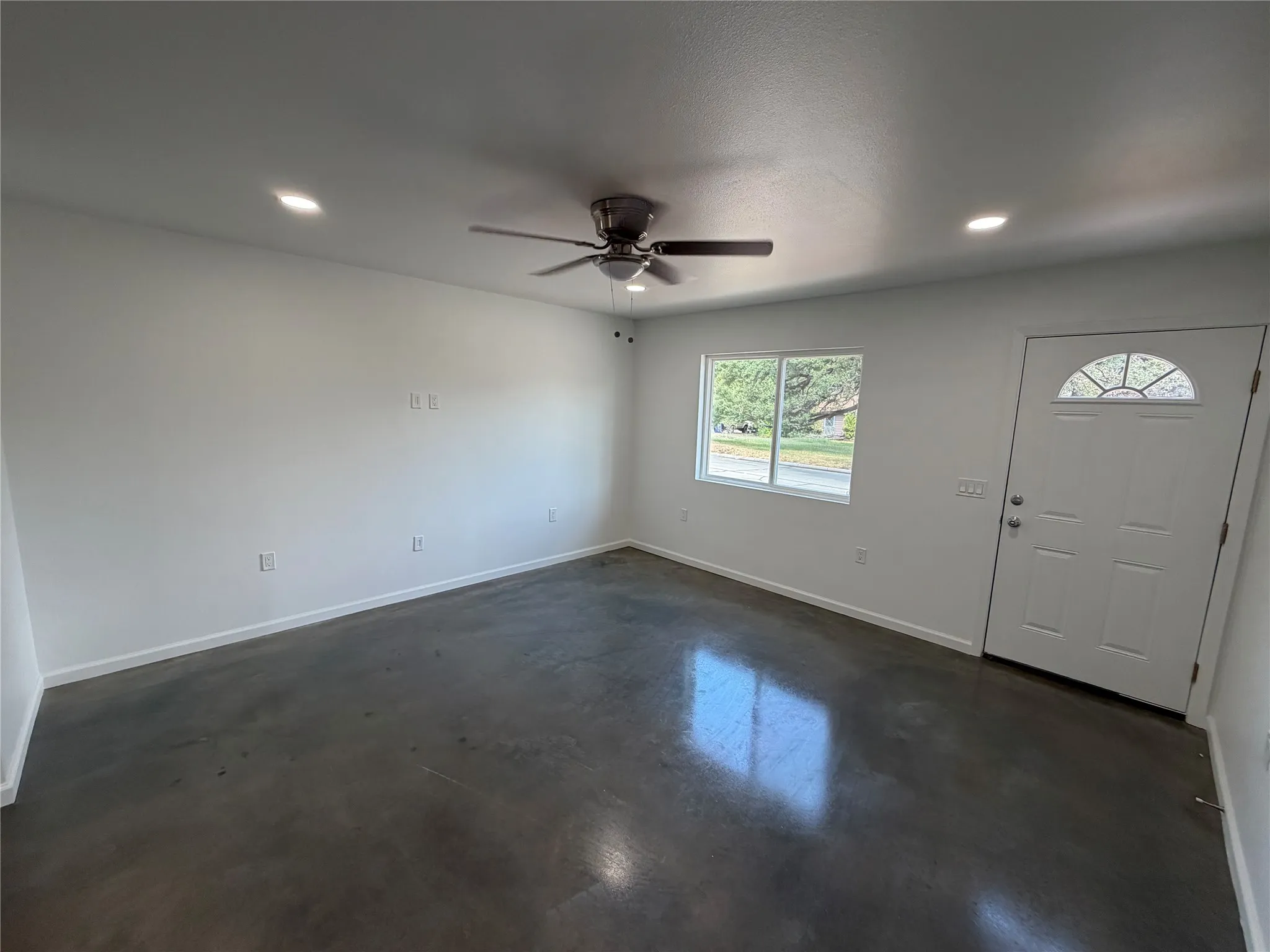 Duplex For Rent in Brown County , 1503 Vine Street, Brownwood, Texas 76801, 2 Bedroom, 1 Bathroom, Garage spaces, 980 Sqft, built in 2026, mls#21406799, Real Estate Agent in Brownwood, Homes For Rent in Brown county, Homes For Rent in Brownwood, Realtor in Brownwood Texas, Real Estate Brokerage Independent Realty Texas, Luminita Cordes Realtor