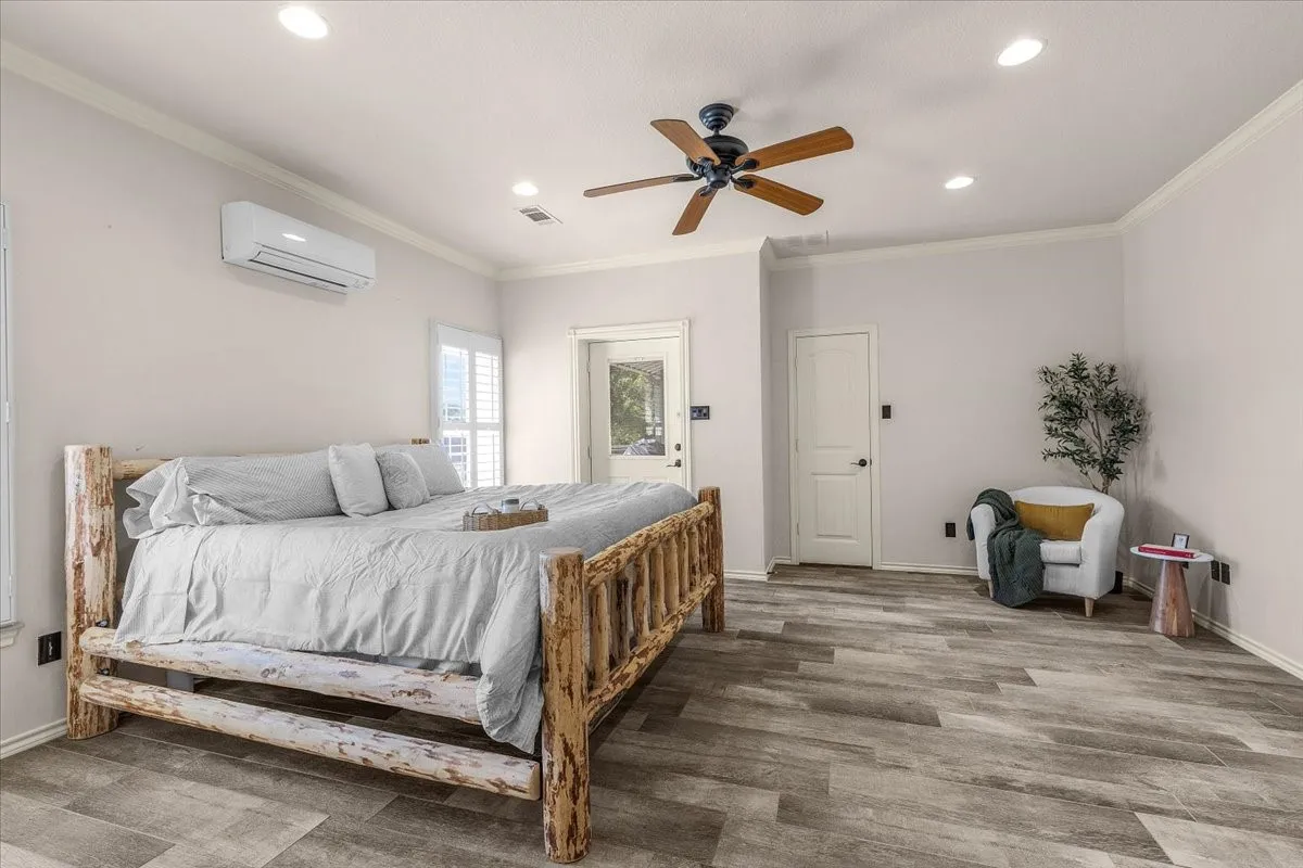 Farm For Sale in Parker County , 2405 Cold Springs Road, Weatherford, Texas 76088, 2 Bedroom, 3 Bathroom, 4 Garage spaces, 2,418 Sqft, built in 2008, mls#21406181, Real Estate Agent in Weatherford, Homes For Sale in Parker county, Homes For Sale in Weatherford, Realtor in Weatherford Texas, Real Estate Brokerage Independent Realty Texas, Luminita Cordes Realtor