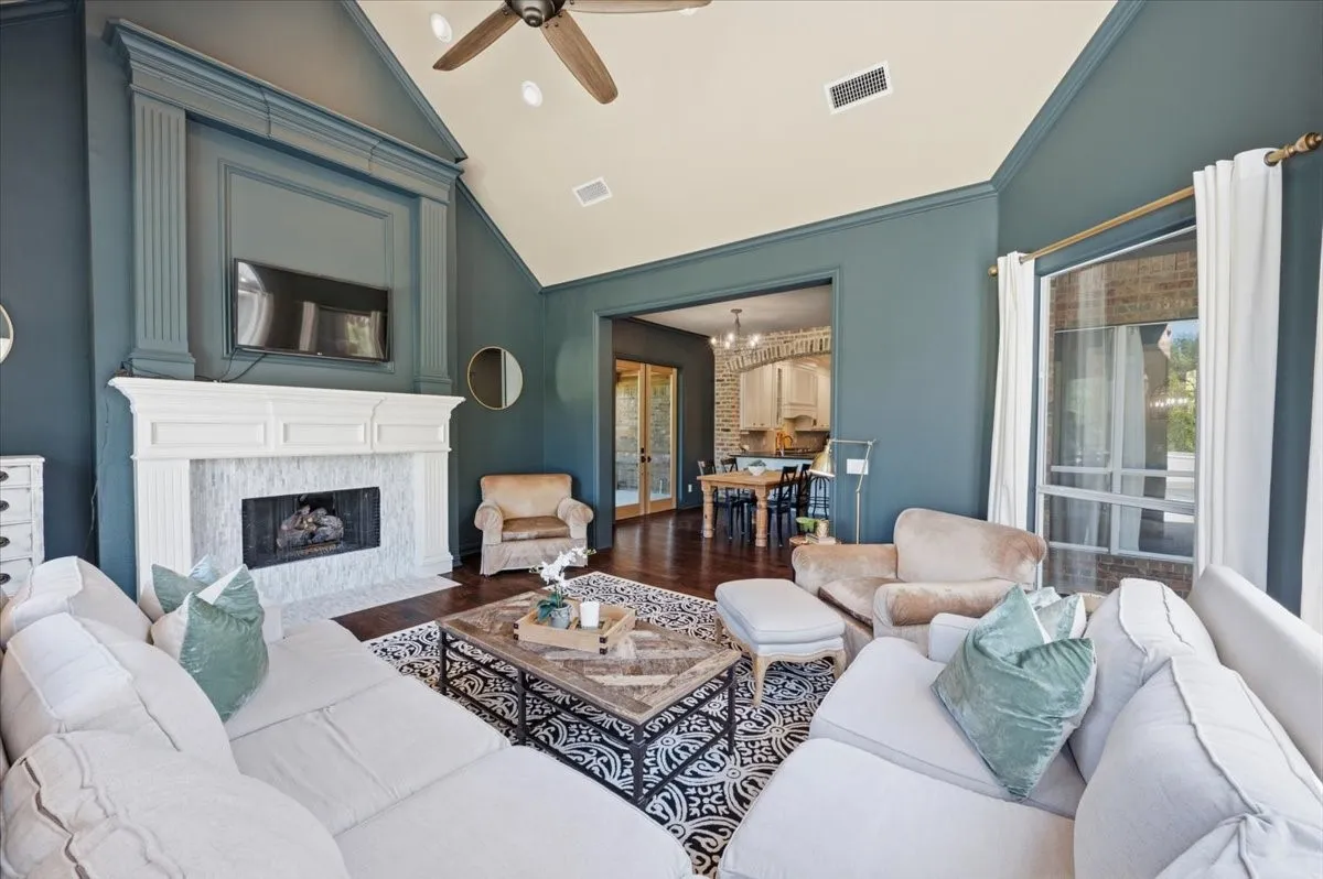 Single Family Residence For Sale in Collin County , 830 Parkwood Court, Mc Kinney, Texas 75072, 4 Bedroom, 5 Bathroom, 3 Garage spaces, 4,097 Sqft, built in 1998, mls#21406736, Real Estate Agent in Mc Kinney, Homes For Sale in Collin county, Homes For Sale in Mc Kinney, Realtor in Mc Kinney Texas, Real Estate Brokerage Independent Realty Texas, Luminita Cordes Realtor