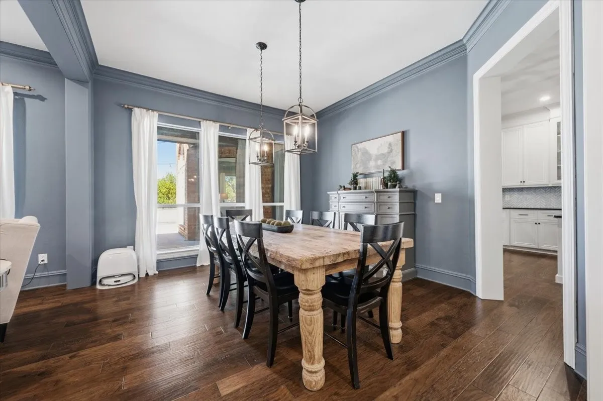 Single Family Residence For Sale in Collin County , 830 Parkwood Court, Mc Kinney, Texas 75072, 4 Bedroom, 5 Bathroom, 3 Garage spaces, 4,097 Sqft, built in 1998, mls#21406736, Real Estate Agent in Mc Kinney, Homes For Sale in Collin county, Homes For Sale in Mc Kinney, Realtor in Mc Kinney Texas, Real Estate Brokerage Independent Realty Texas, Luminita Cordes Realtor