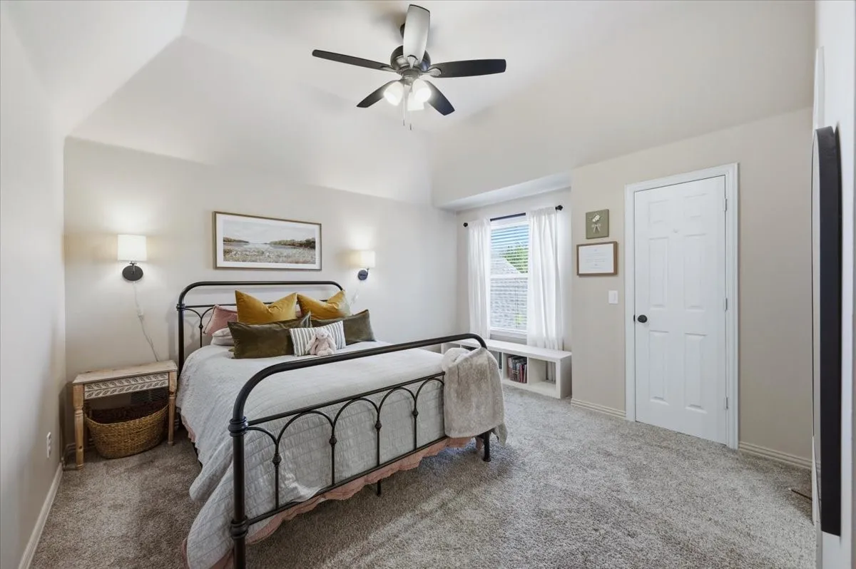 Single Family Residence For Sale in Collin County , 830 Parkwood Court, Mc Kinney, Texas 75072, 4 Bedroom, 5 Bathroom, 3 Garage spaces, 4,097 Sqft, built in 1998, mls#21406736, Real Estate Agent in Mc Kinney, Homes For Sale in Collin county, Homes For Sale in Mc Kinney, Realtor in Mc Kinney Texas, Real Estate Brokerage Independent Realty Texas, Luminita Cordes Realtor