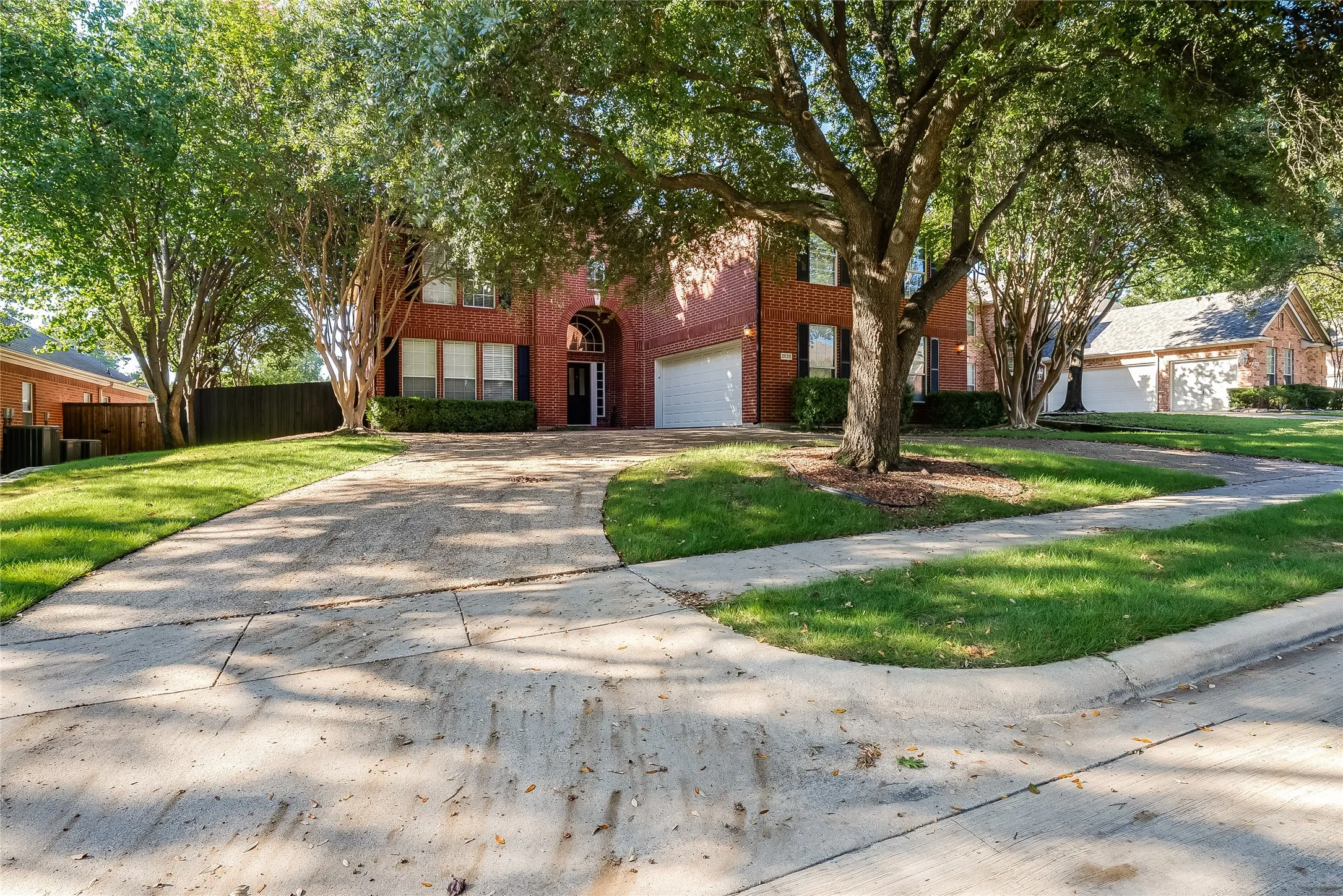Single Family Residence For Sale in Collin County , 2532 Geiberger Drive, Plano, Texas 75025, 5 Bedroom, 3 Bathroom, 2 Garage spaces, 3,865 Sqft, built in 1997, mls#21391722, Real Estate Agent in Plano, Homes For Sale in Collin county, Homes For Sale in Plano, Realtor in Plano Texas, Real Estate Brokerage Independent Realty Texas, Luminita Cordes Realtor