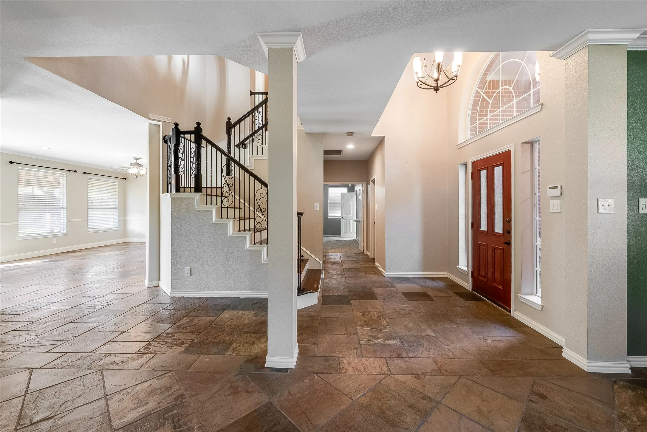 Single Family Residence For Sale in Collin County , 2532 Geiberger Drive, Plano, Texas 75025, 5 Bedroom, 3 Bathroom, 2 Garage spaces, 3,865 Sqft, built in 1997, mls#21391722, Real Estate Agent in Plano, Homes For Sale in Collin county, Homes For Sale in Plano, Realtor in Plano Texas, Real Estate Brokerage Independent Realty Texas, Luminita Cordes Realtor