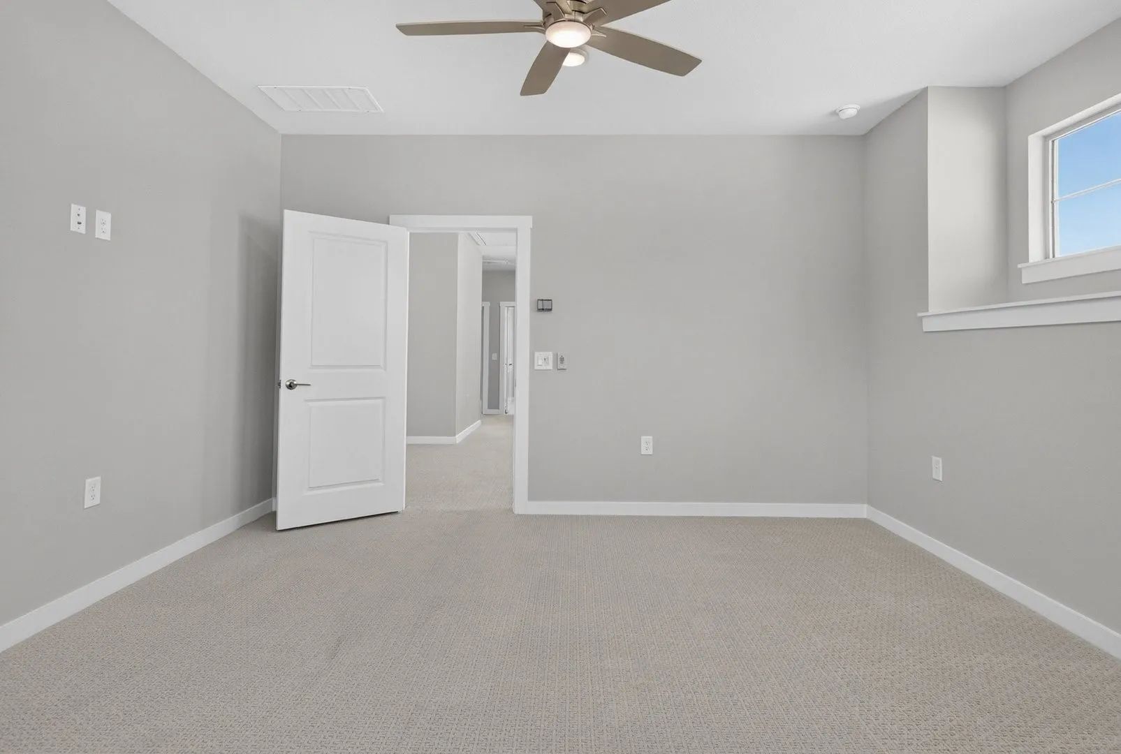 Townhouse For Sale in Denton County , 2864 Enfield, The Colony, Texas 75056, 3 Bedroom, 3 Bathroom, 2 Garage spaces, 1,960 Sqft, built in 2026, mls#21406797, Real Estate Agent in The Colony, Homes For Sale in Denton county, Homes For Sale in The Colony, Realtor in The Colony Texas, Real Estate Brokerage Independent Realty Texas, Luminita Cordes Realtor