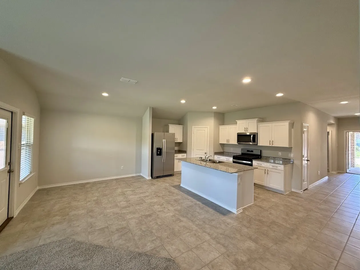 Single Family Residence For Rent in Parker County , 521 W Bronze Circle, Springtown, Texas 76082, 4 Bedroom, 2 Bathroom, 2 Garage spaces, 1,729 Sqft, built in 2024, mls#21406802, Real Estate Agent in Springtown, Homes For Rent in Parker county, Homes For Rent in Springtown, Realtor in Springtown Texas, Real Estate Brokerage Independent Realty Texas, Luminita Cordes Realtor