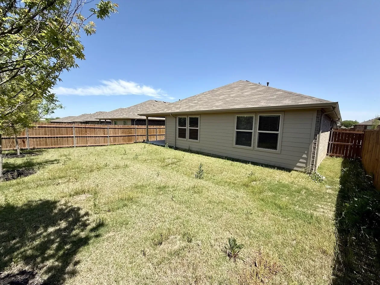 Single Family Residence For Rent in Parker County , 521 W Bronze Circle, Springtown, Texas 76082, 4 Bedroom, 2 Bathroom, 2 Garage spaces, 1,729 Sqft, built in 2024, mls#21406802, Real Estate Agent in Springtown, Homes For Rent in Parker county, Homes For Rent in Springtown, Realtor in Springtown Texas, Real Estate Brokerage Independent Realty Texas, Luminita Cordes Realtor