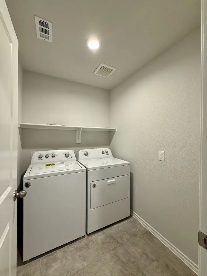 Single Family Residence For Rent in Parker County , 521 W Bronze Circle, Springtown, Texas 76082, 4 Bedroom, 2 Bathroom, 2 Garage spaces, 1,729 Sqft, built in 2024, mls#21406802, Real Estate Agent in Springtown, Homes For Rent in Parker county, Homes For Rent in Springtown, Realtor in Springtown Texas, Real Estate Brokerage Independent Realty Texas, Luminita Cordes Realtor