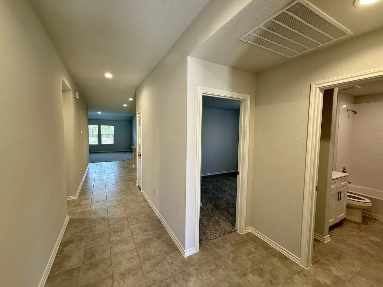 Single Family Residence For Rent in Parker County , 521 W Bronze Circle, Springtown, Texas 76082, 4 Bedroom, 2 Bathroom, 2 Garage spaces, 1,729 Sqft, built in 2024, mls#21406802, Real Estate Agent in Springtown, Homes For Rent in Parker county, Homes For Rent in Springtown, Realtor in Springtown Texas, Real Estate Brokerage Independent Realty Texas, Luminita Cordes Realtor