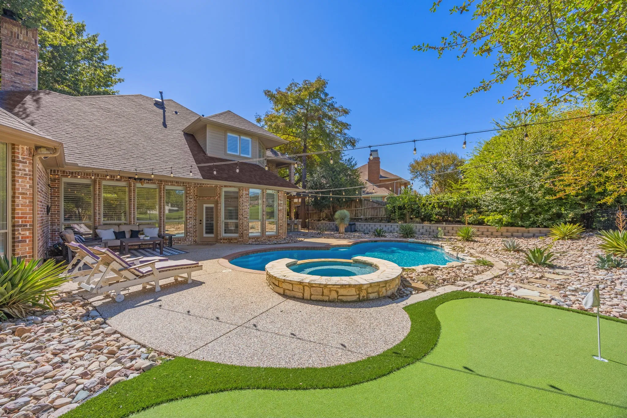 Single Family Residence For Sale in Rockwall County , 2304 Fairway Circle, Heath, Texas 75032, 4 Bedroom, 3 Bathroom, 3 Garage spaces, 3,752 Sqft, built in 1995, mls#21399745, Real Estate Agent in Heath, Homes For Sale in Rockwall county, Homes For Sale in Heath, Realtor in Heath Texas, Real Estate Brokerage Independent Realty Texas, Luminita Cordes Realtor