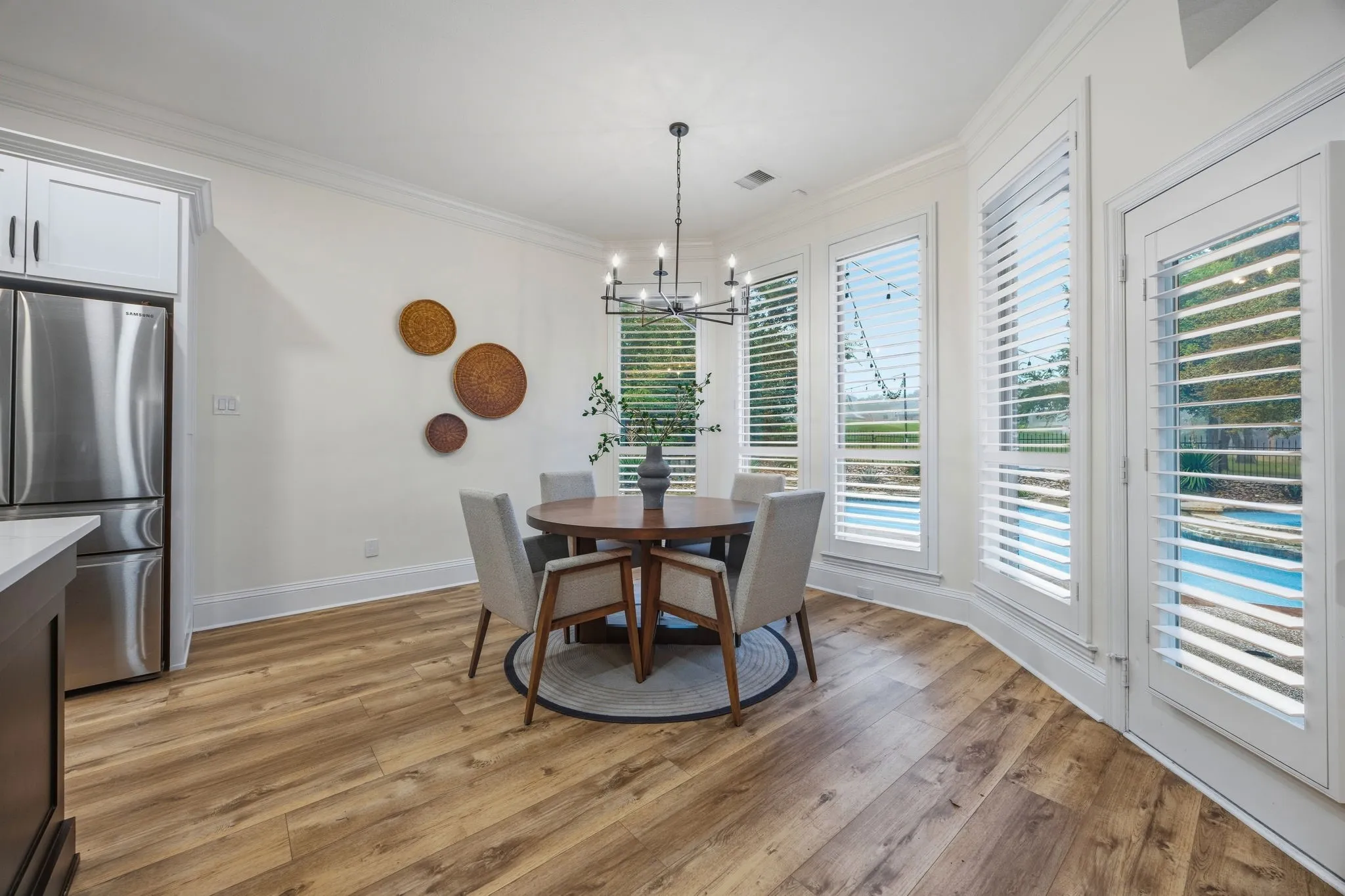 Single Family Residence For Sale in Rockwall County , 2304 Fairway Circle, Heath, Texas 75032, 4 Bedroom, 3 Bathroom, 3 Garage spaces, 3,752 Sqft, built in 1995, mls#21399745, Real Estate Agent in Heath, Homes For Sale in Rockwall county, Homes For Sale in Heath, Realtor in Heath Texas, Real Estate Brokerage Independent Realty Texas, Luminita Cordes Realtor